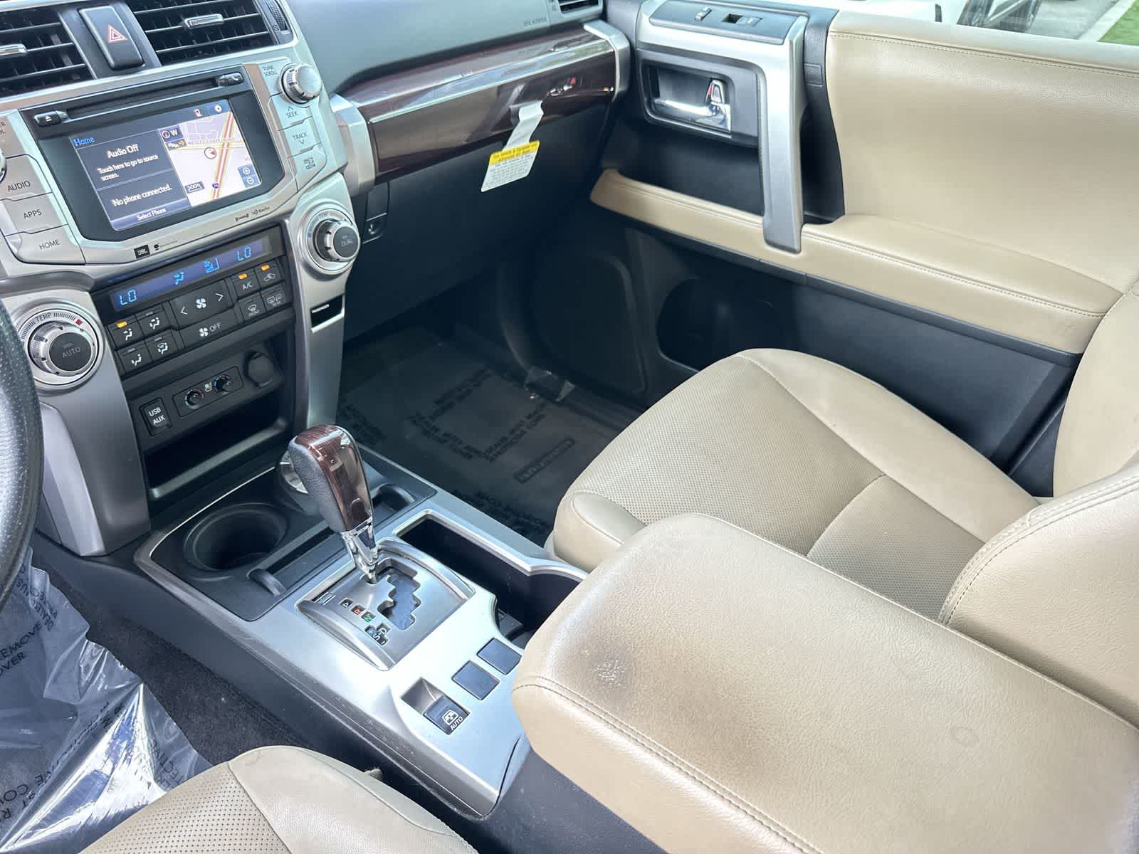 Thumbnail: 2016 Toyota 4Runner - 19