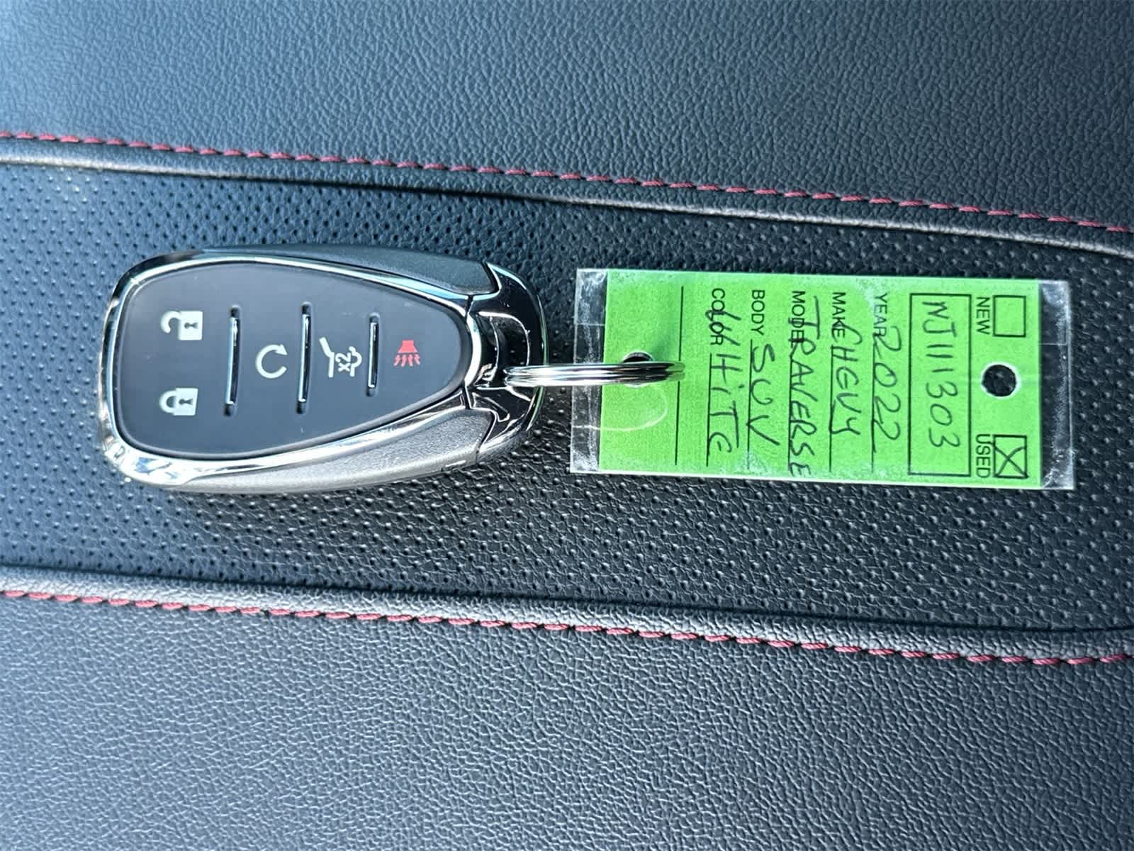 Thumbnail: 2022 Chevrolet Traverse - 23