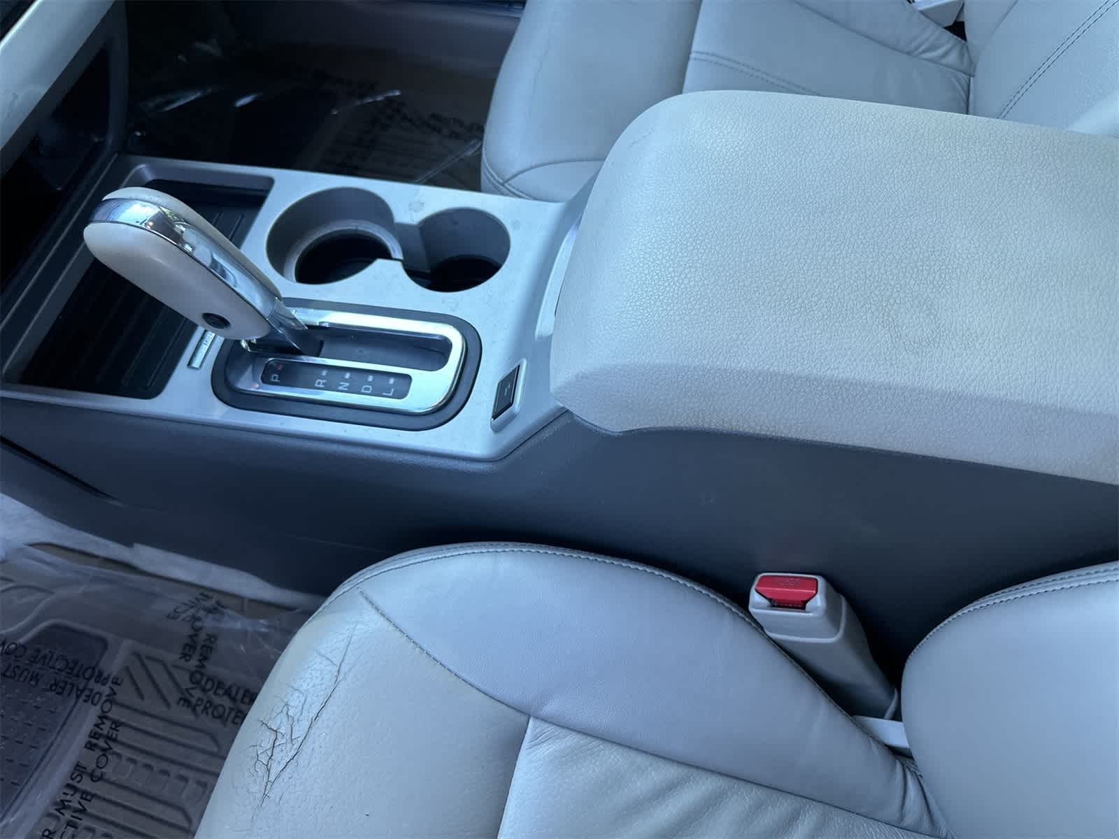 Thumbnail: 2009 Ford Edge - 19