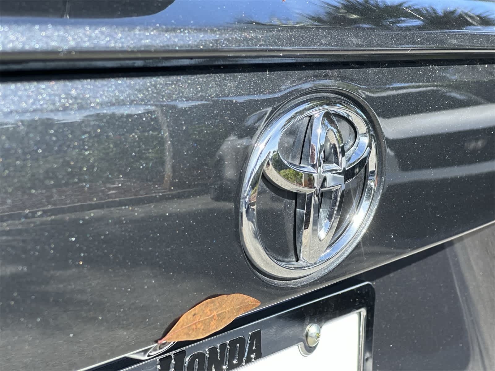 Thumbnail: 2024 Toyota RAV4 - 10