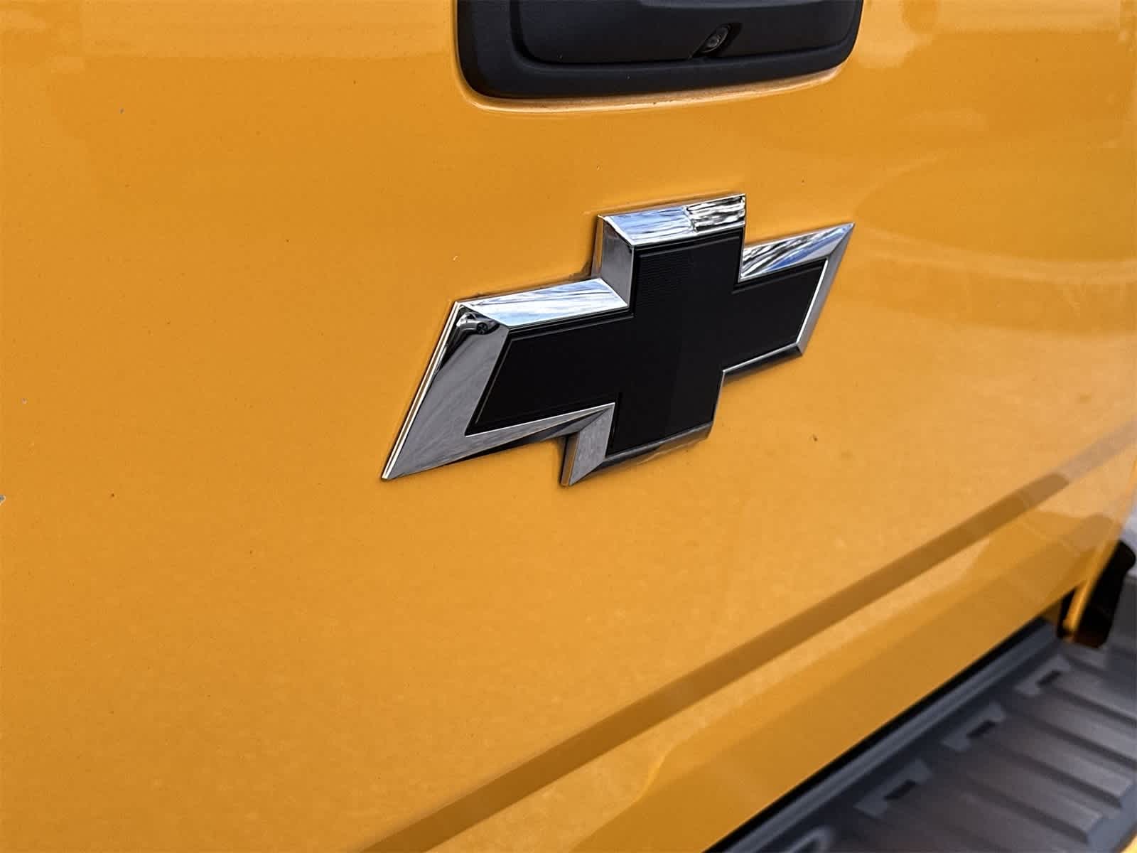 Thumbnail: 2018 Chevrolet Colorado - 10