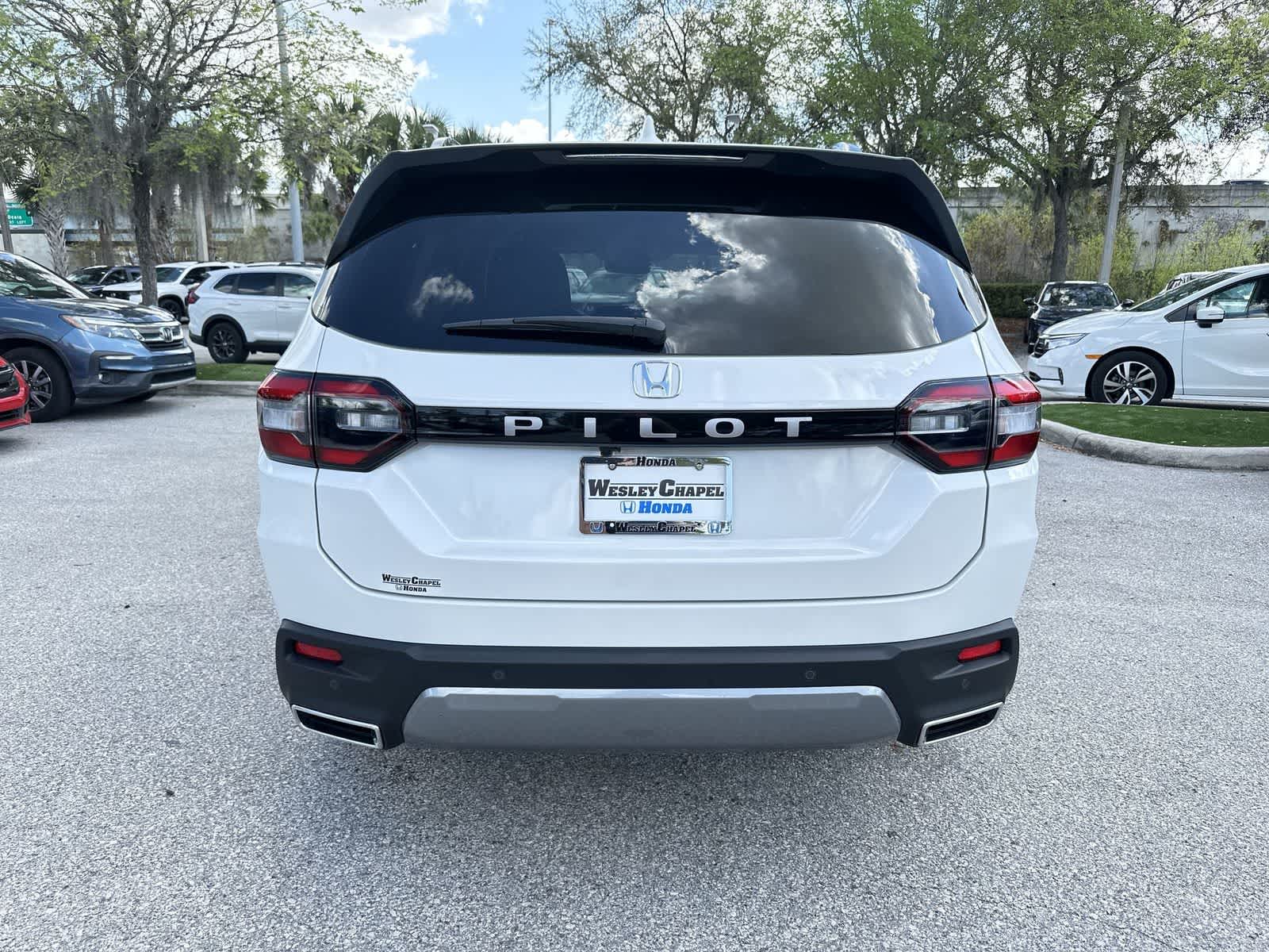 Thumbnail: 2026 Honda Pilot - 5