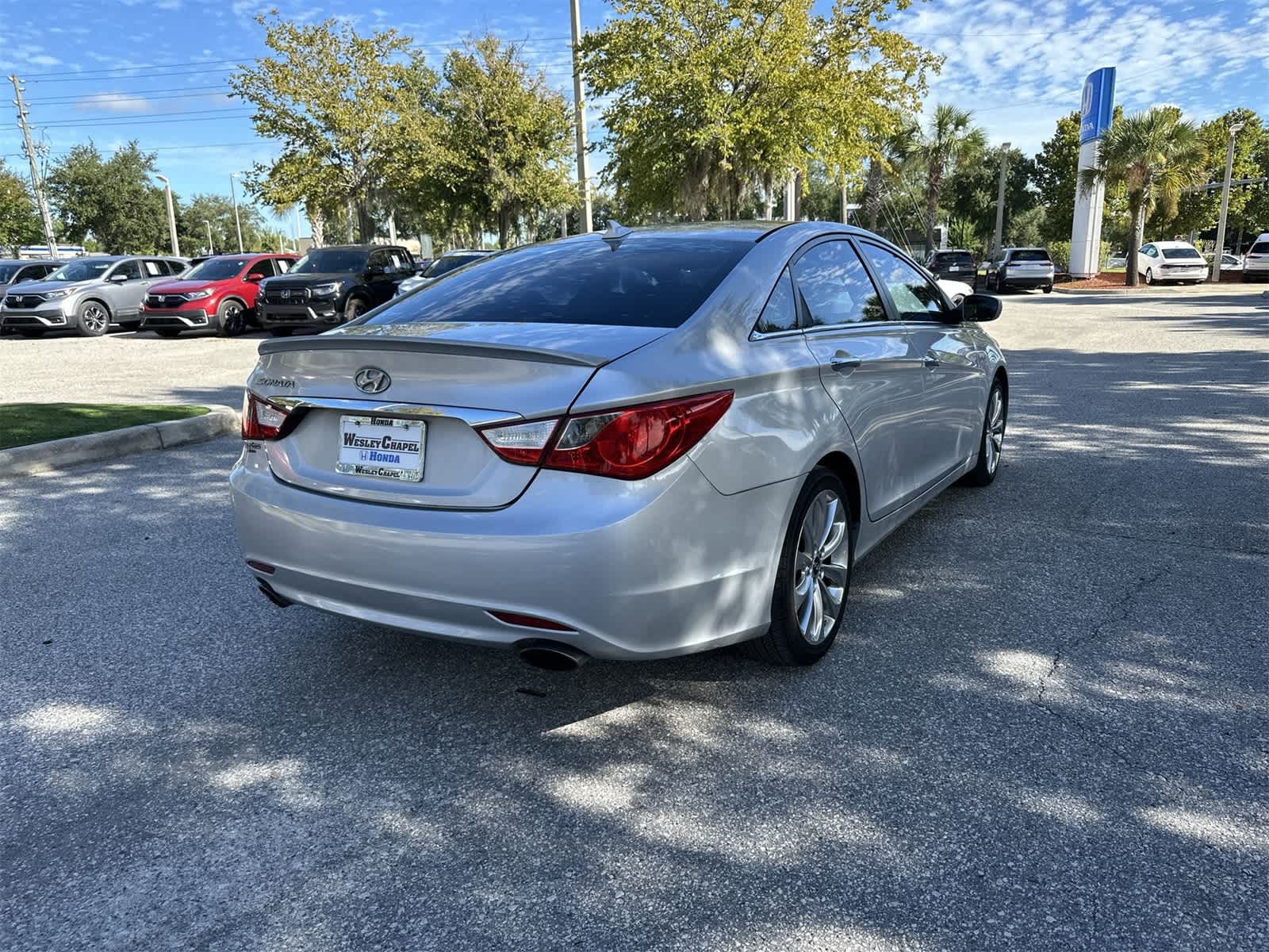 Thumbnail: 2012 Hyundai Sonata - 6