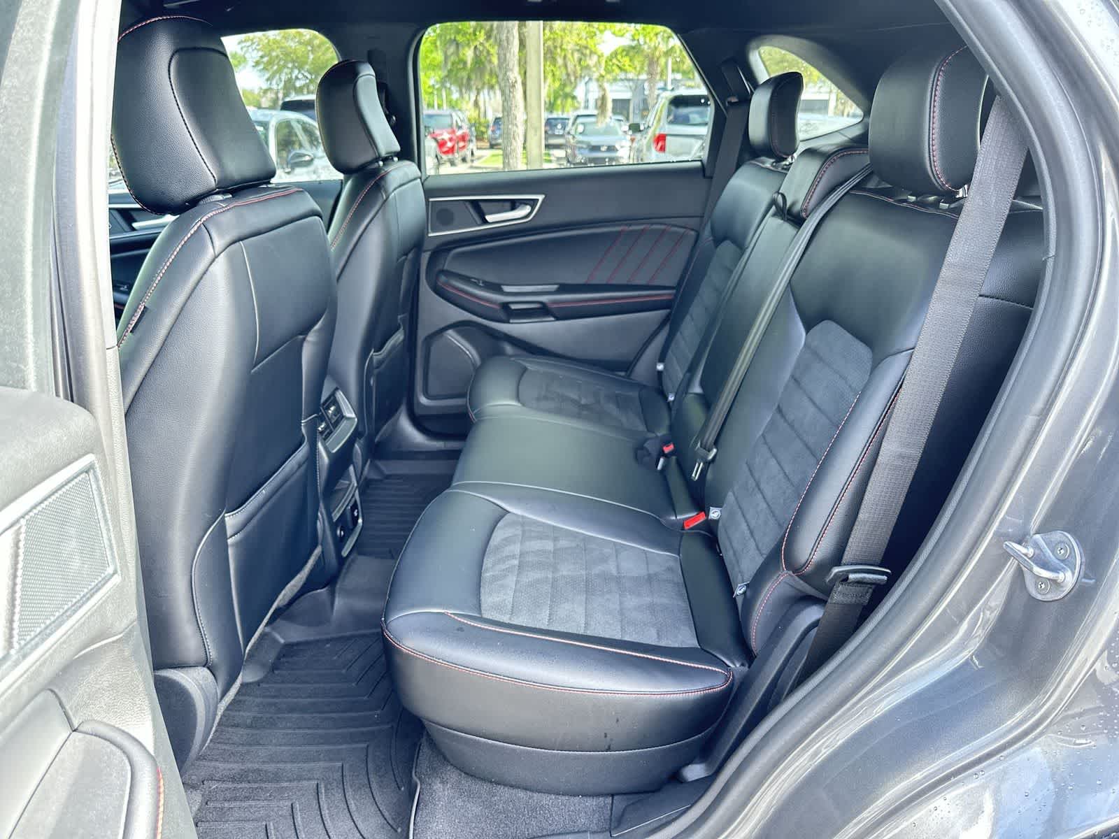 Thumbnail: 2024 Ford Edge - 15