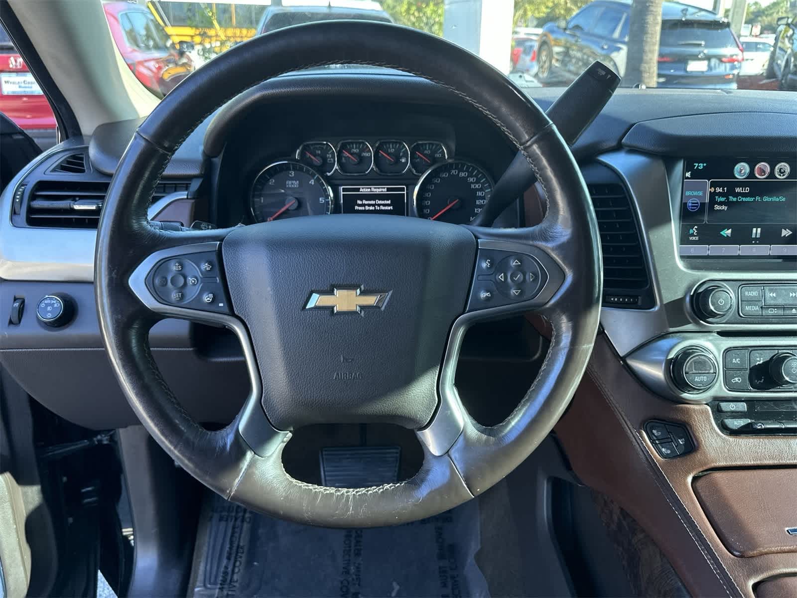 Thumbnail: 2015 Chevrolet Tahoe - 18