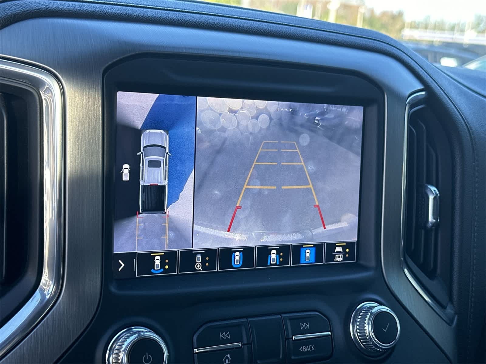 Thumbnail: 2021 GMC Sierra 1500 - 18