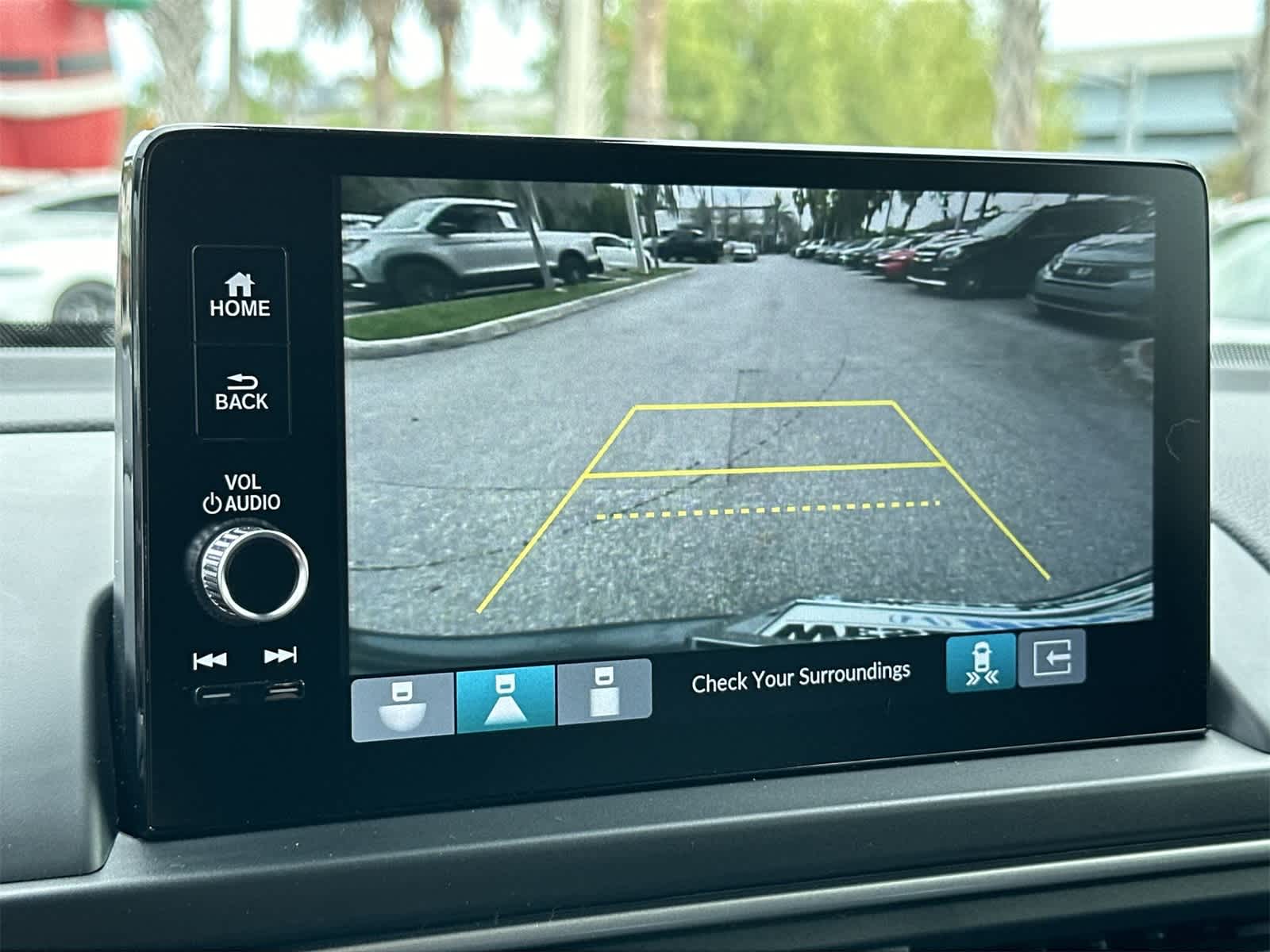 Thumbnail: 2025 Honda Pilot - 20