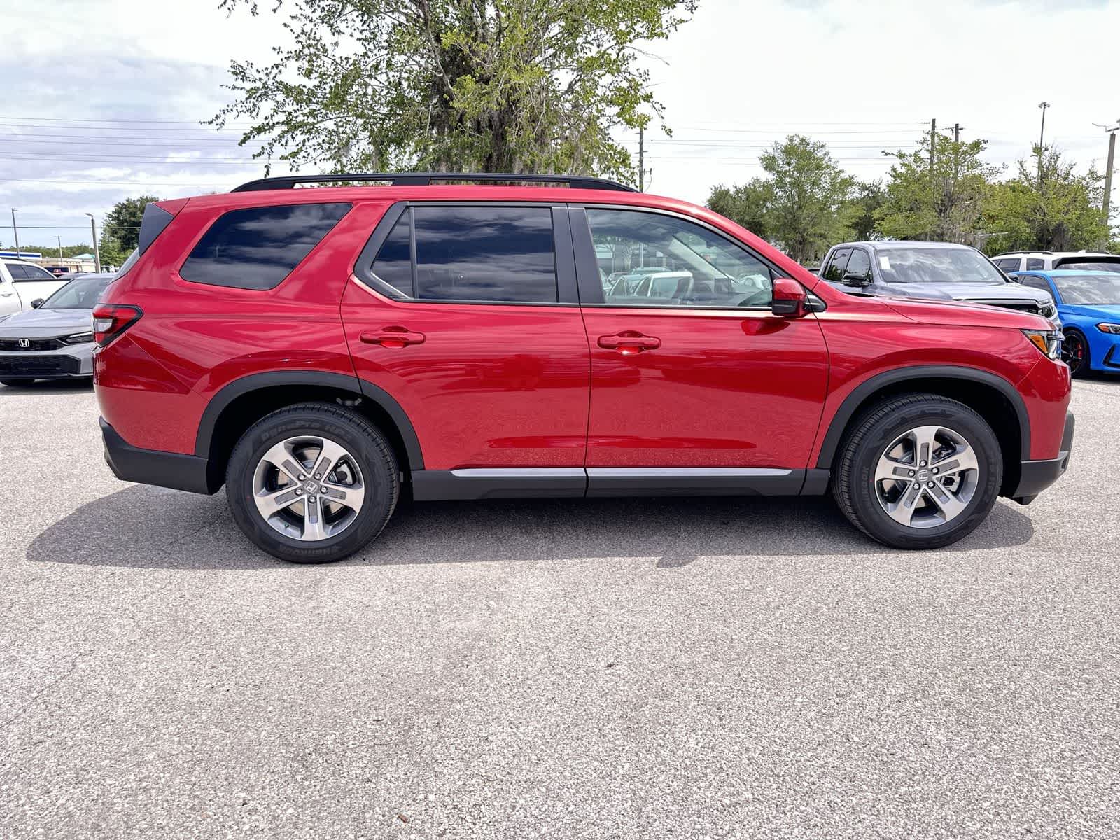 Thumbnail: 2026 Honda Pilot - 7