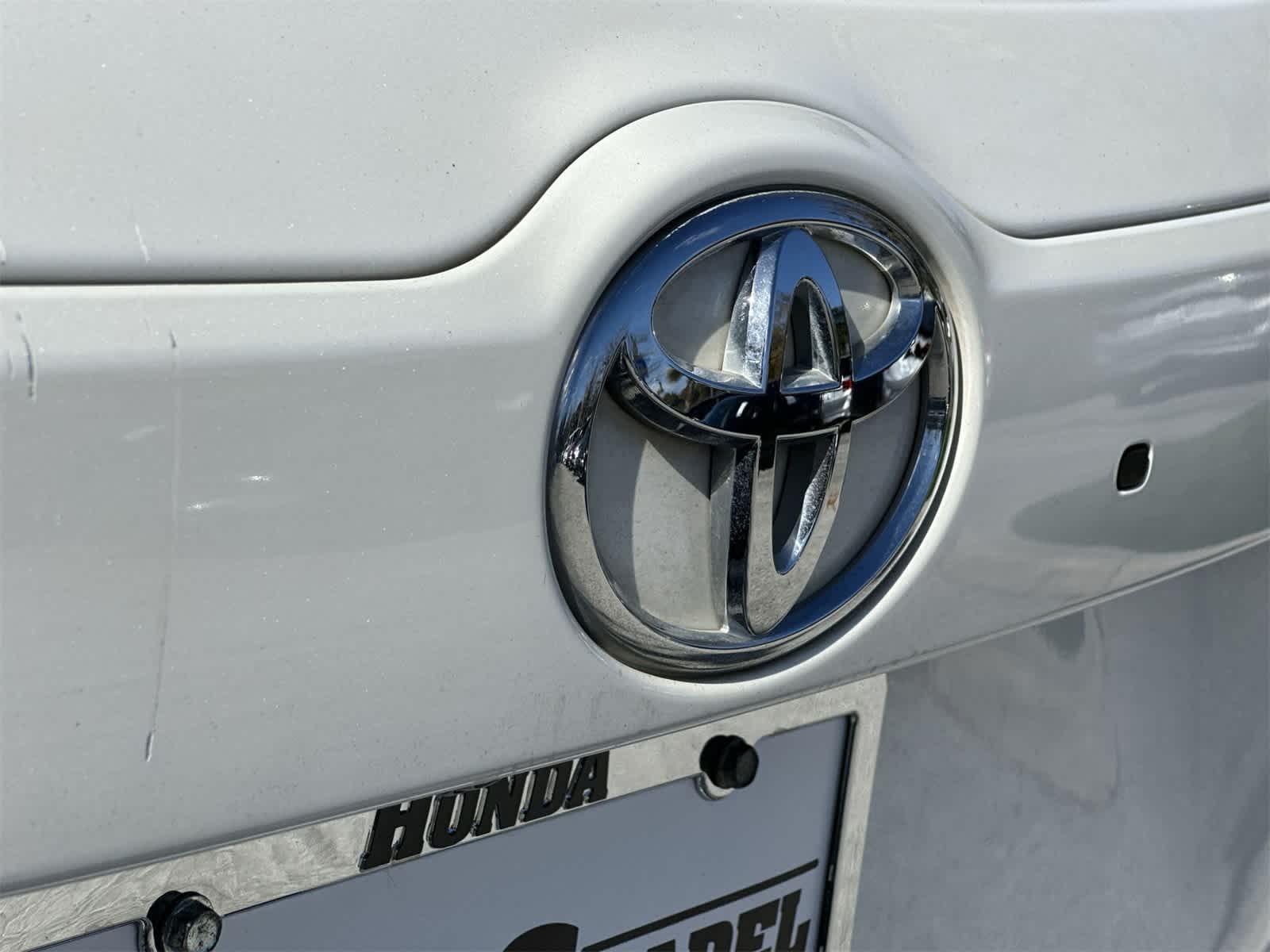 Thumbnail: 2016 Toyota Highlander - 10