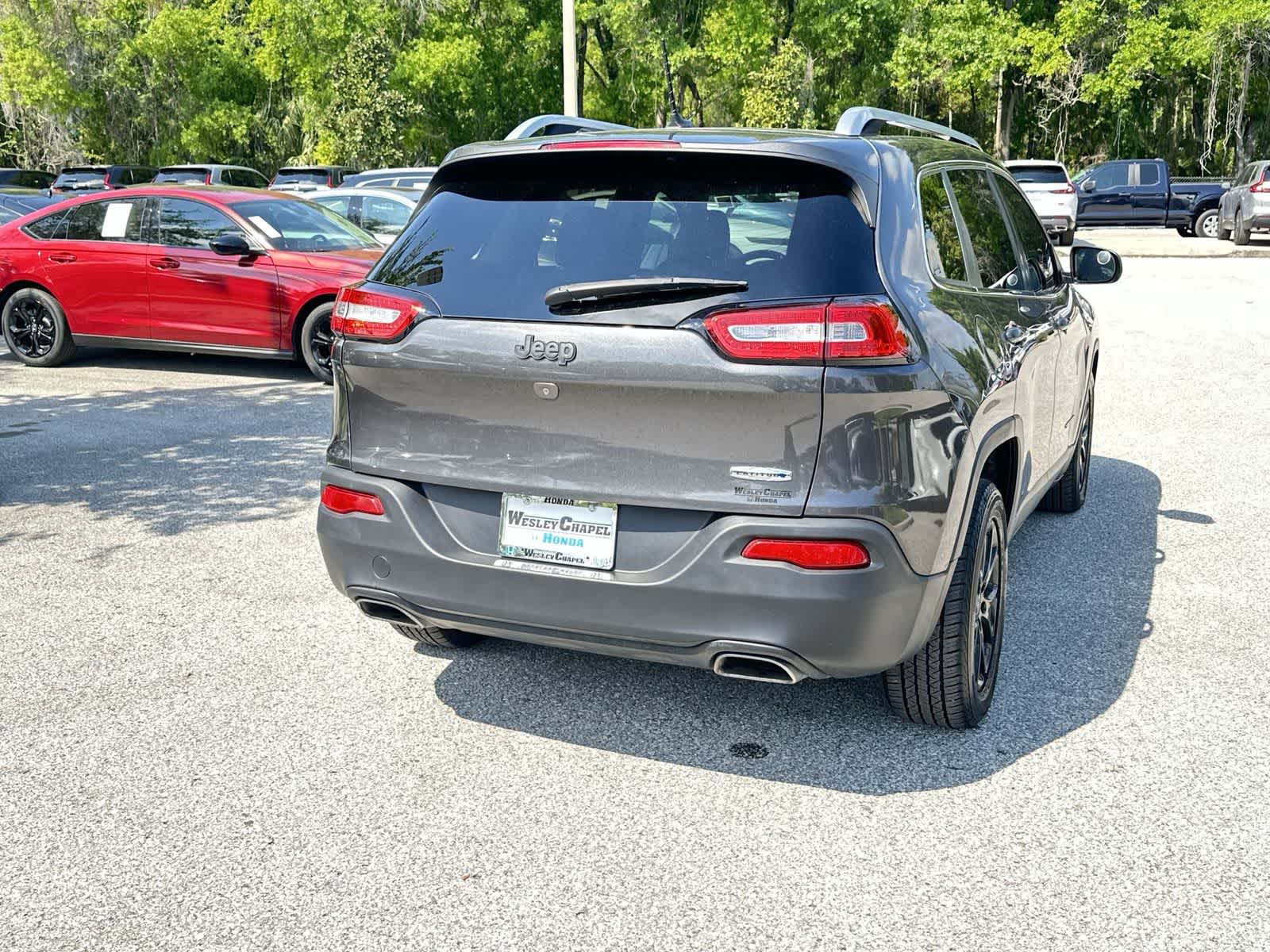 Thumbnail: 2015 Jeep Cherokee - 6