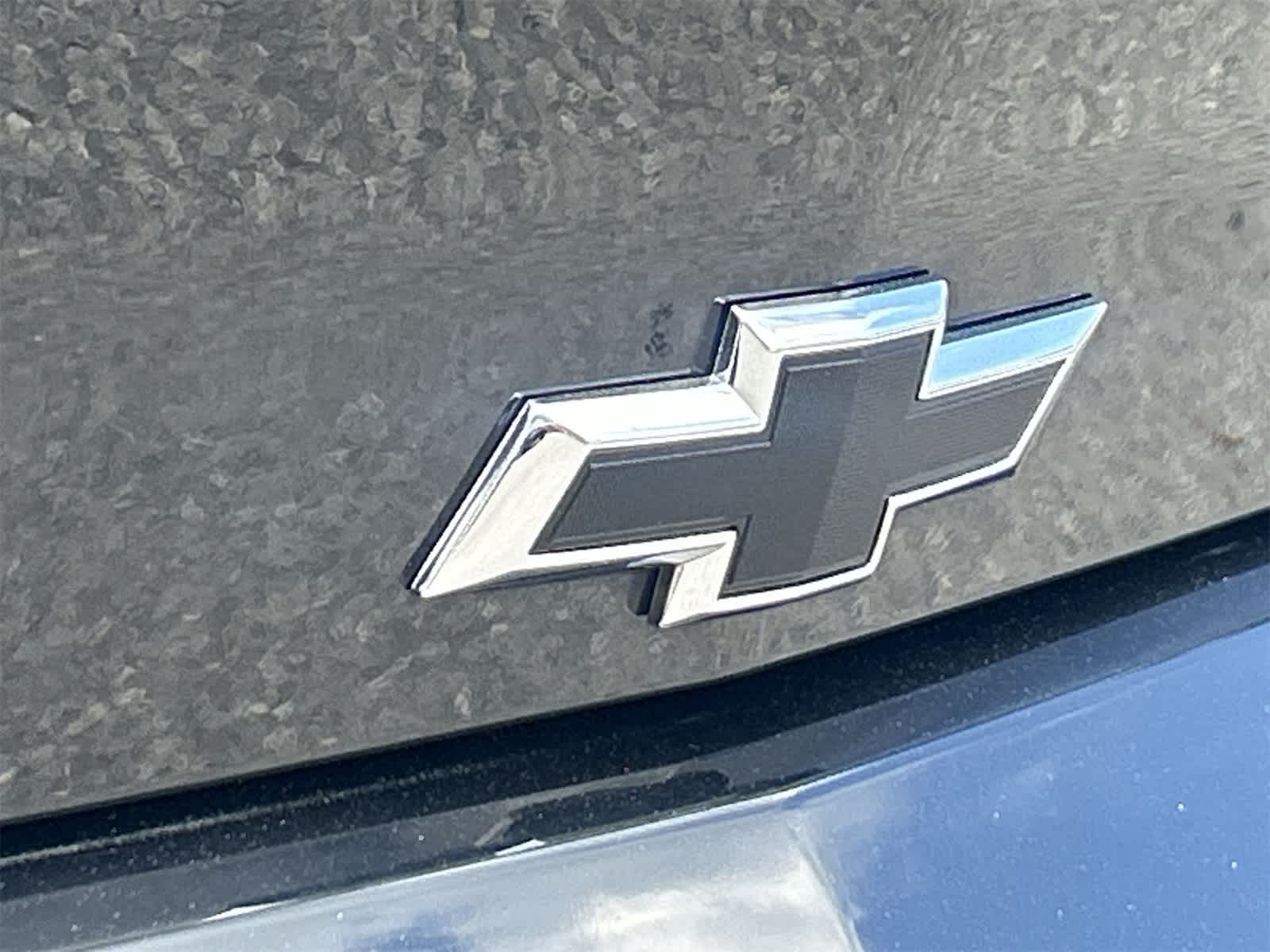 Thumbnail: 2019 Chevrolet Camaro - 10