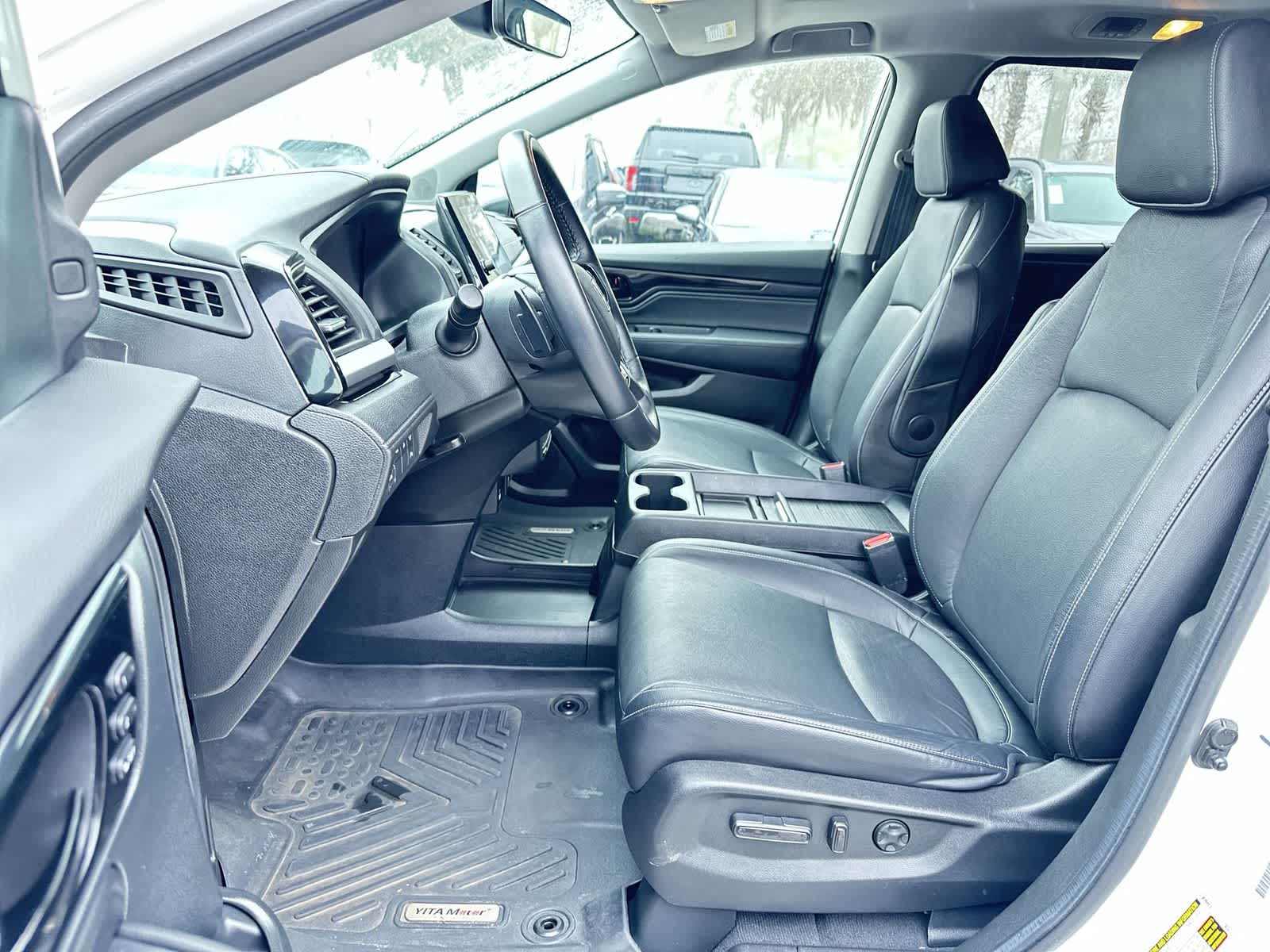 Thumbnail: 2023 Honda Odyssey - 13