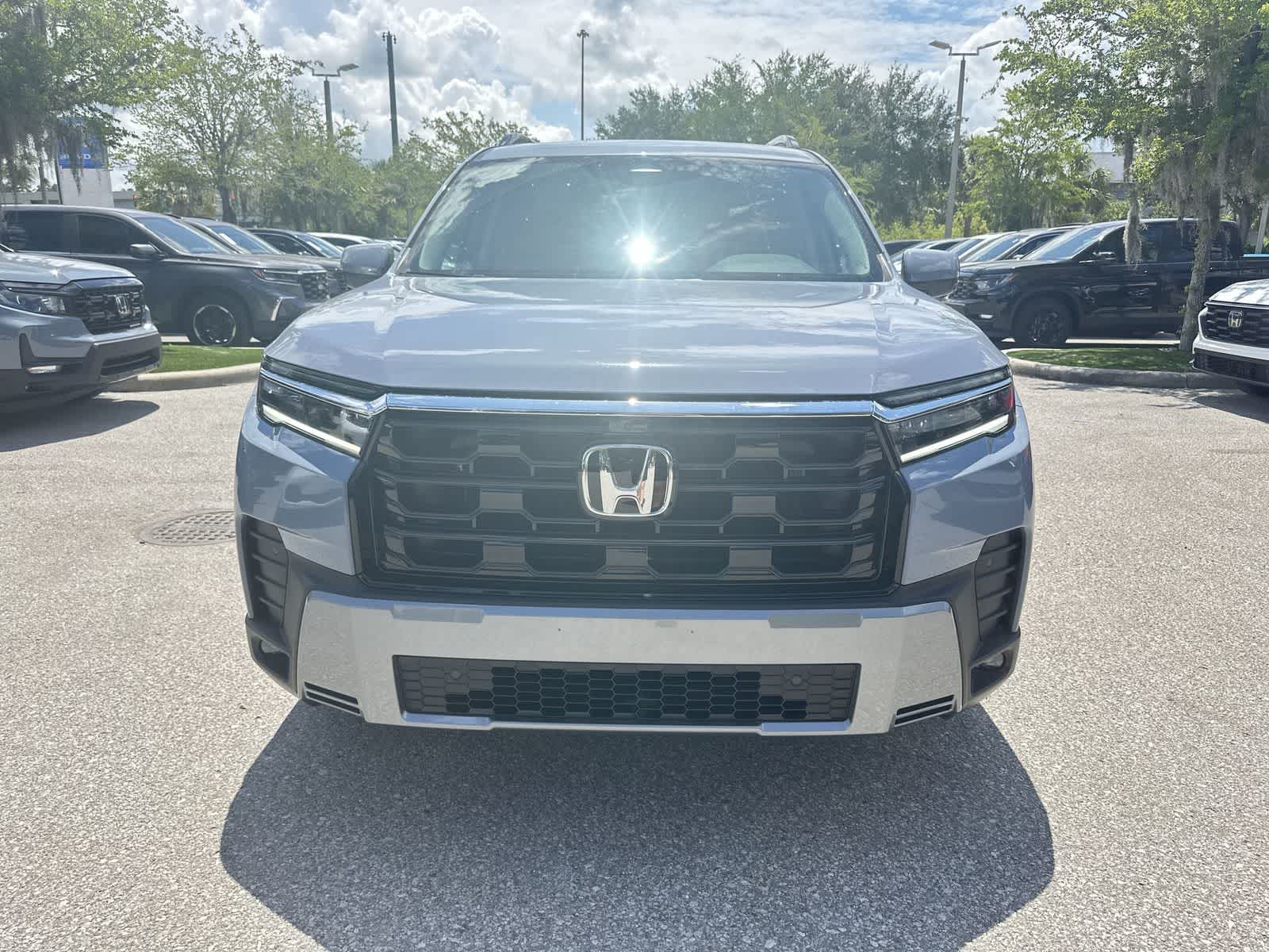 Thumbnail: 2026 Honda Pilot - 9
