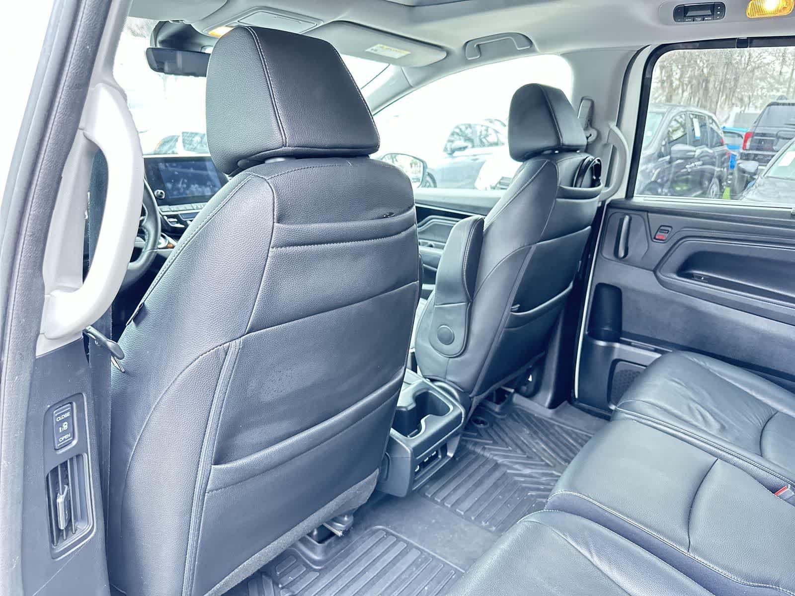 Thumbnail: 2023 Honda Odyssey - 14