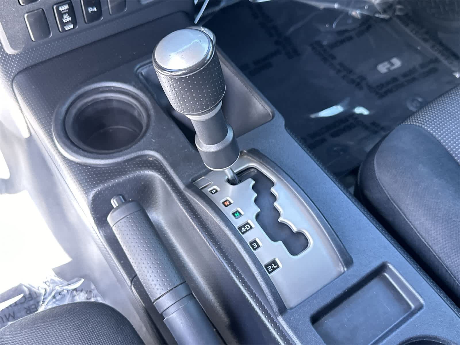 Thumbnail: 2014 Toyota FJ Cruiser - 19