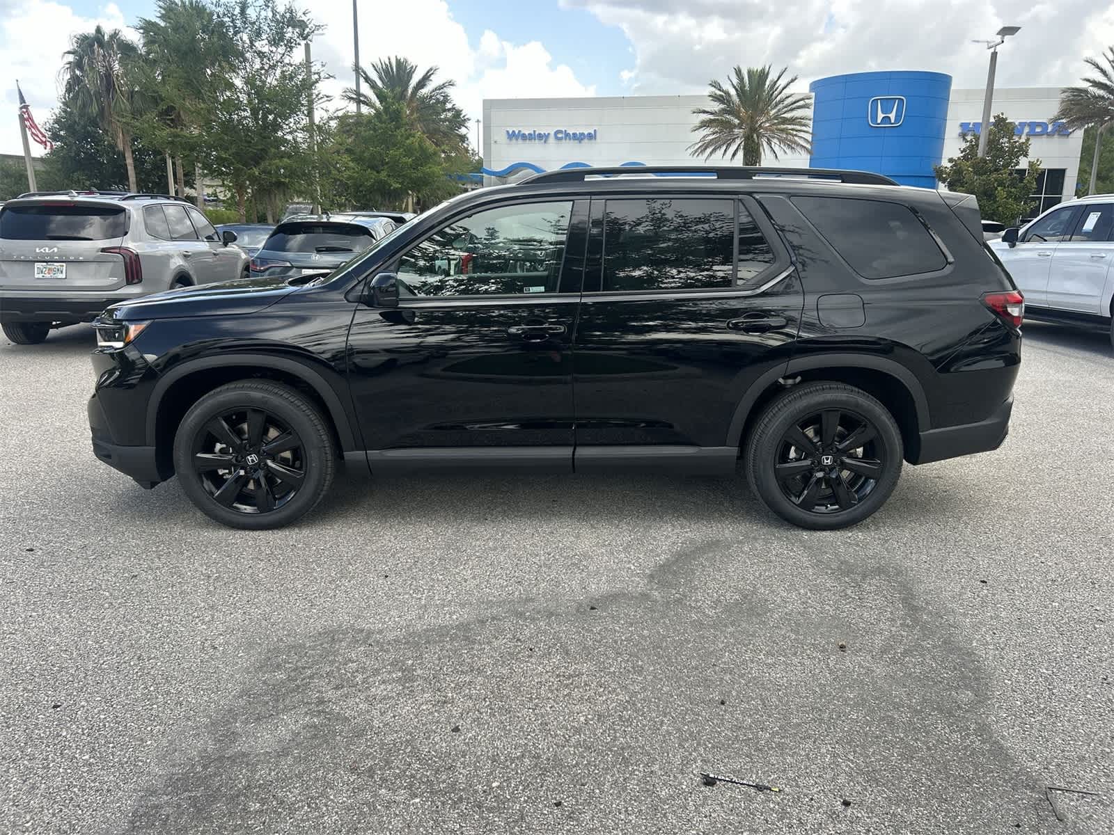 2025 Honda Pilot Black Edition 3