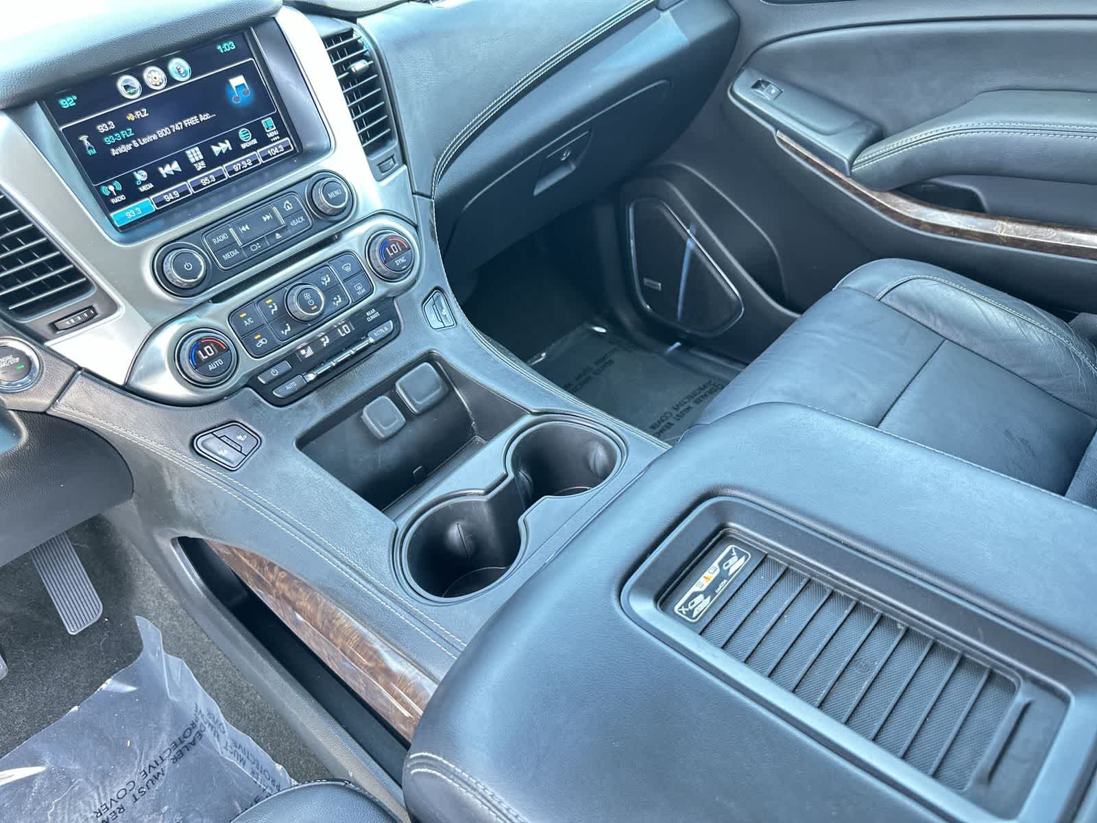 Thumbnail: 2017 Chevrolet Suburban - 19