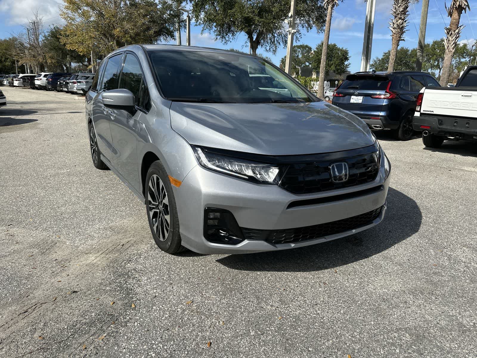 Thumbnail: 2026 Honda Odyssey - 8