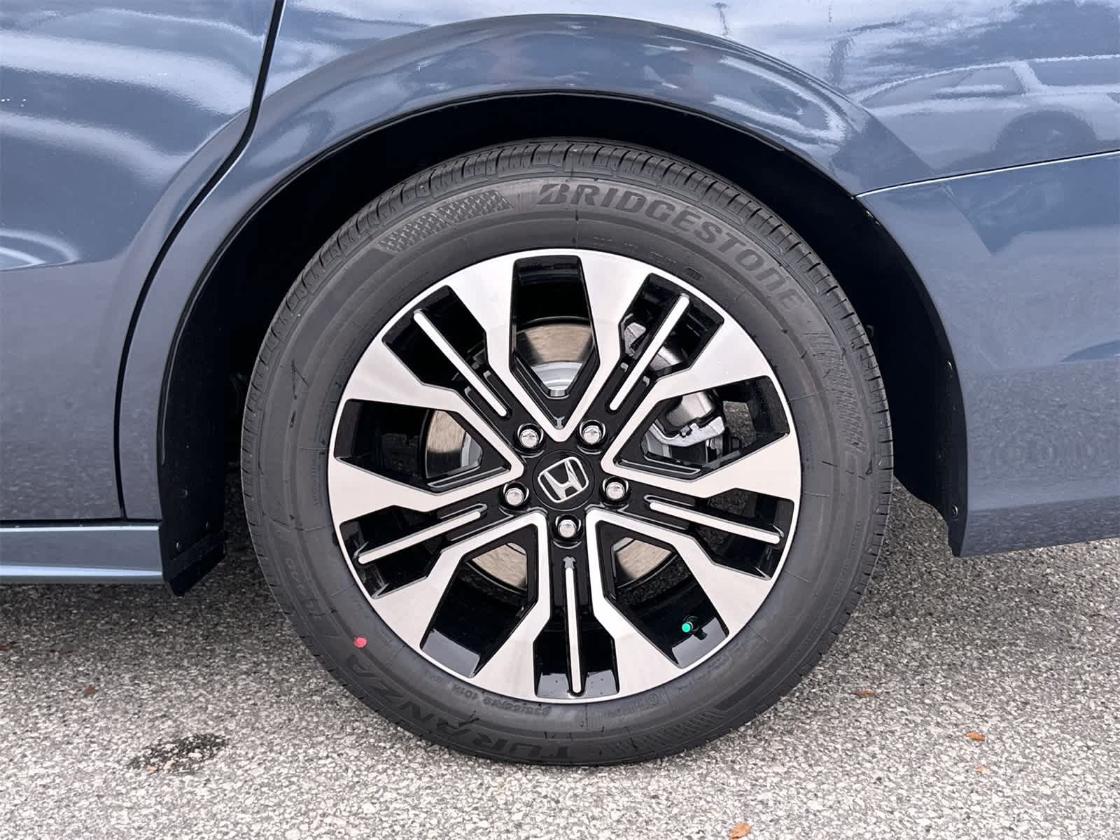 Thumbnail: 2026 Honda Odyssey - 12