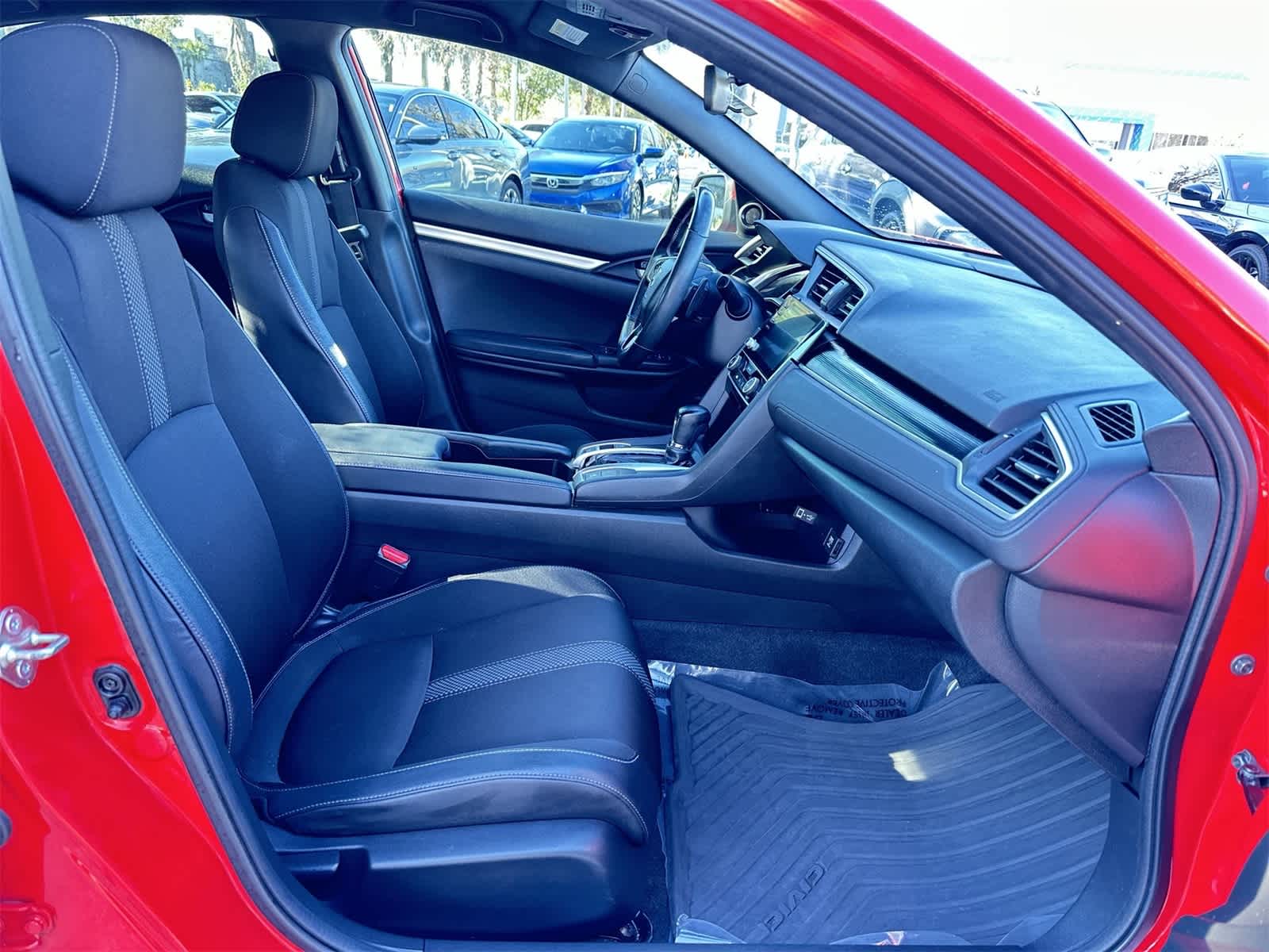 Thumbnail: 2019 Honda Civic - 17