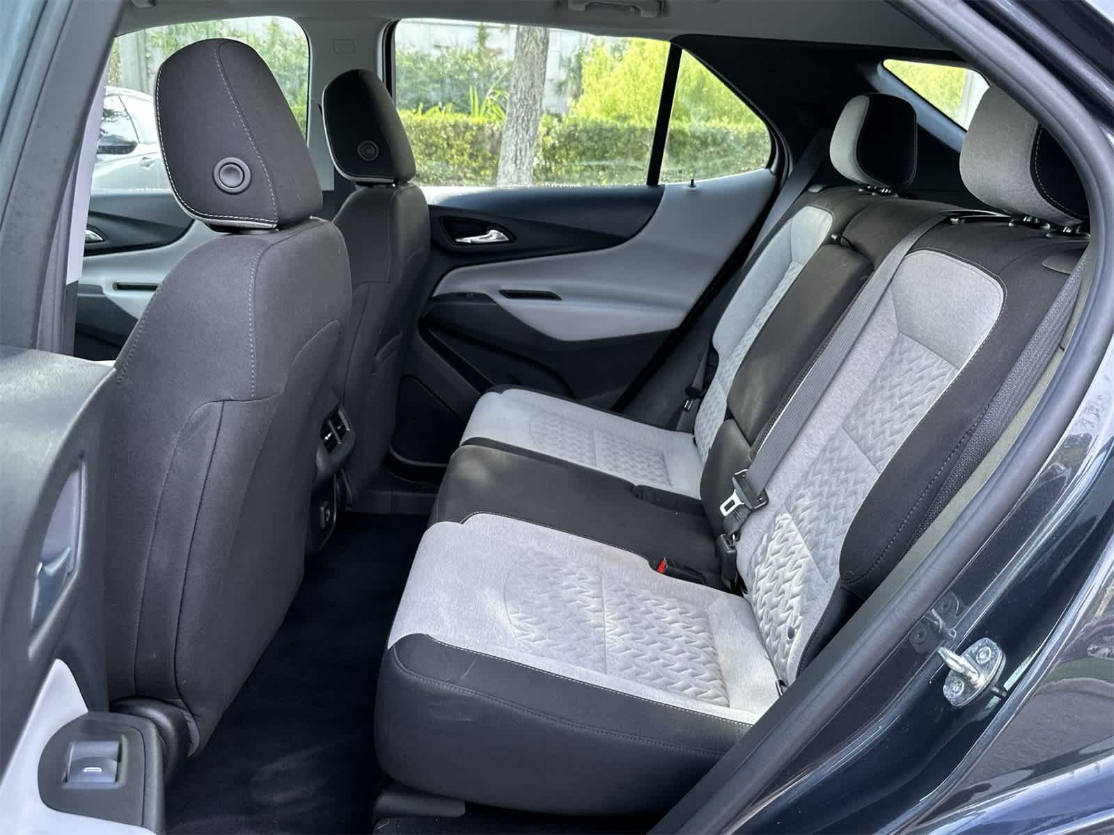 Thumbnail: 2022 Chevrolet Equinox - 16