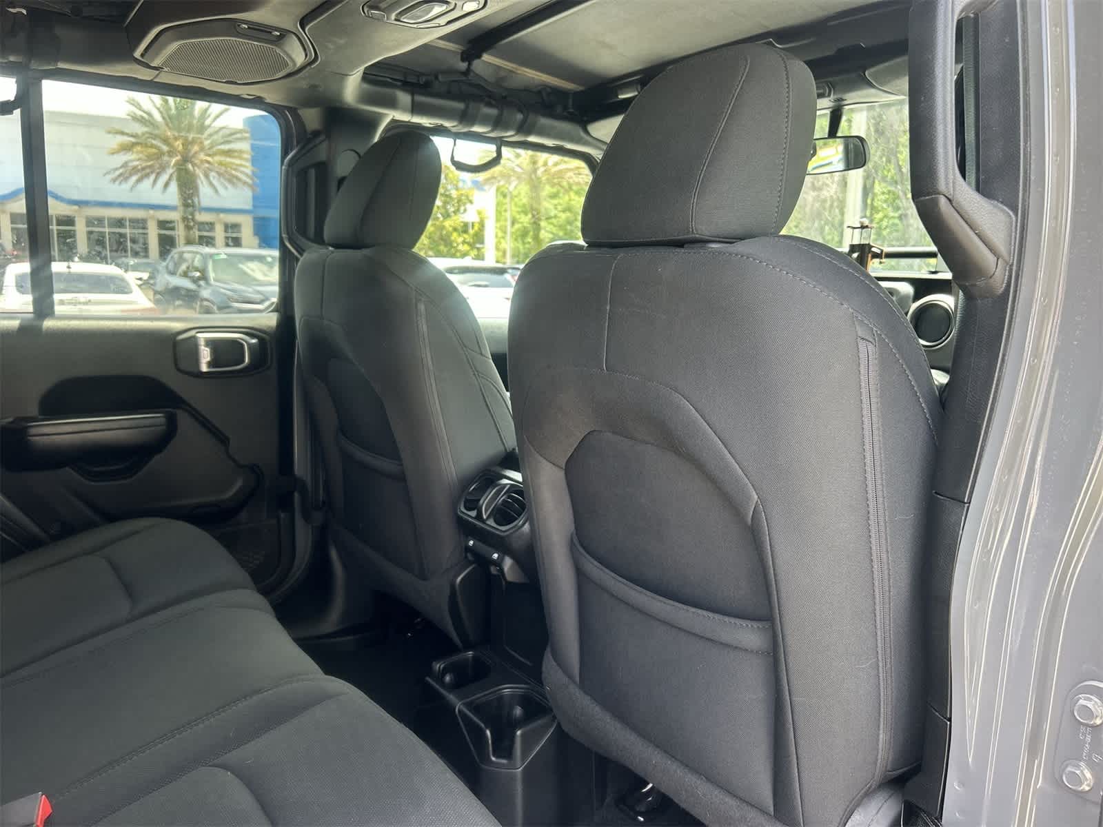2020 Jeep Wrangler Unlimited Sport 14