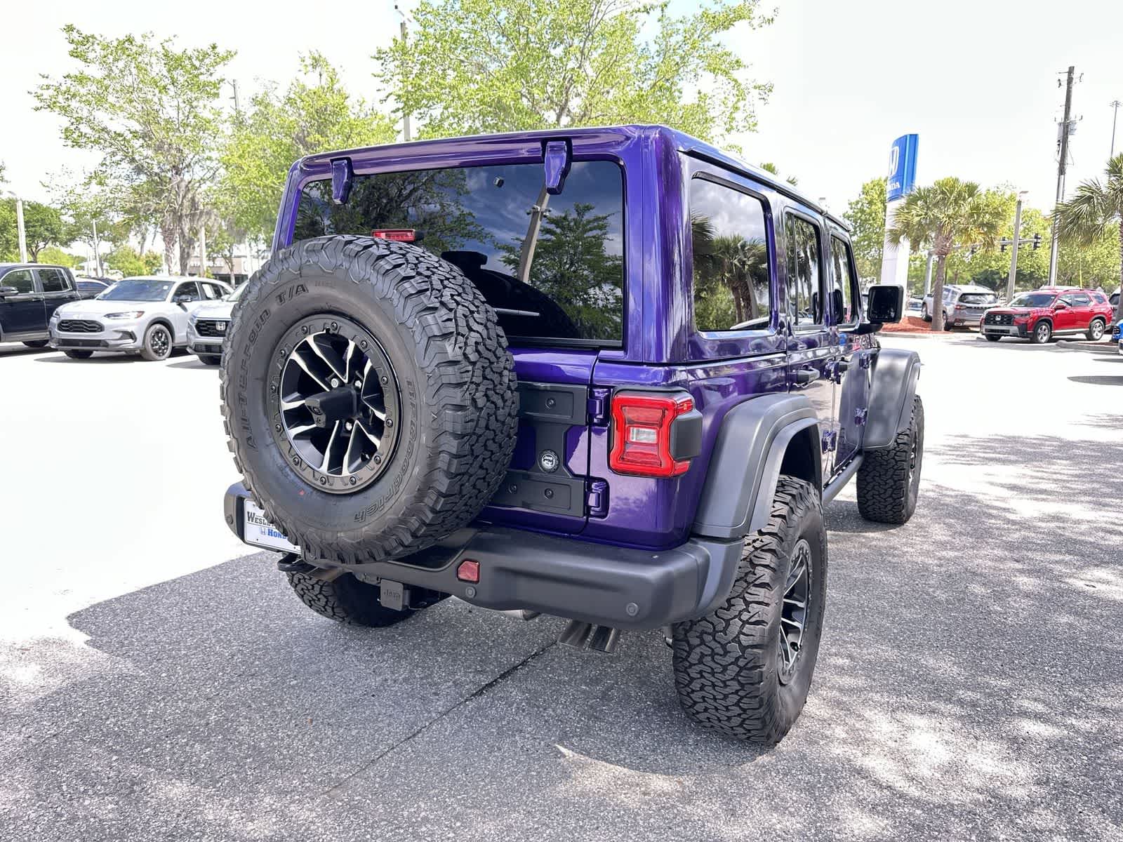 Thumbnail: 2026 Jeep Wrangler - 6