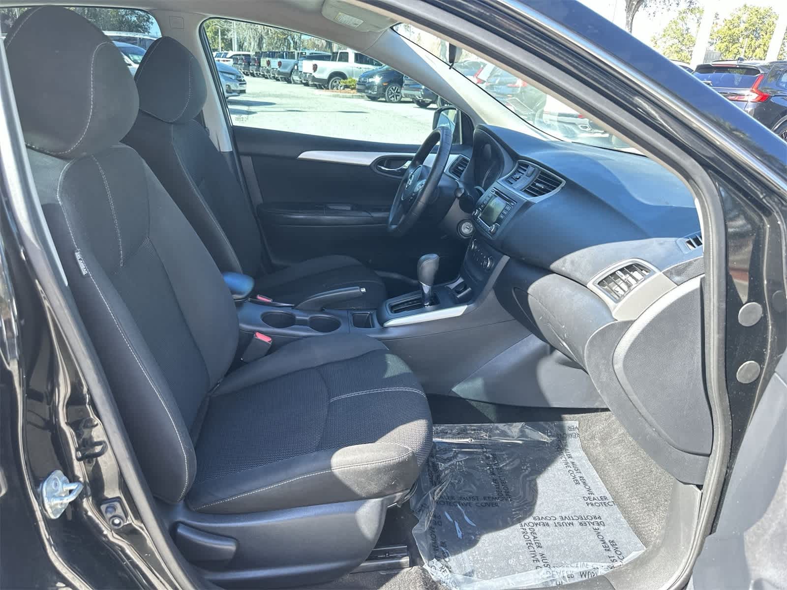 Thumbnail: 2018 Nissan Sentra - 17