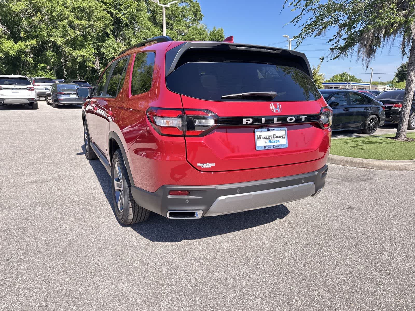 Thumbnail: 2026 Honda Pilot - 4