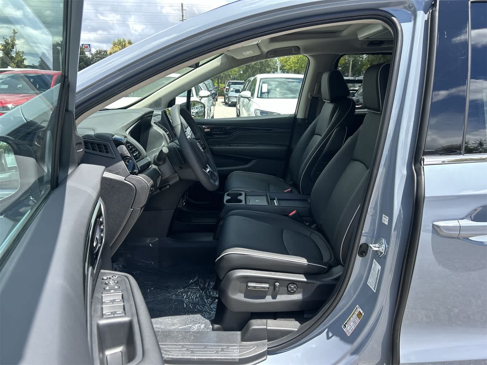 Thumbnail: 2026 Honda Odyssey - 2