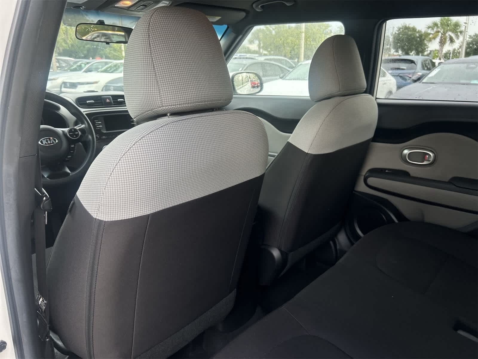 Thumbnail: 2018 Kia Soul - 14