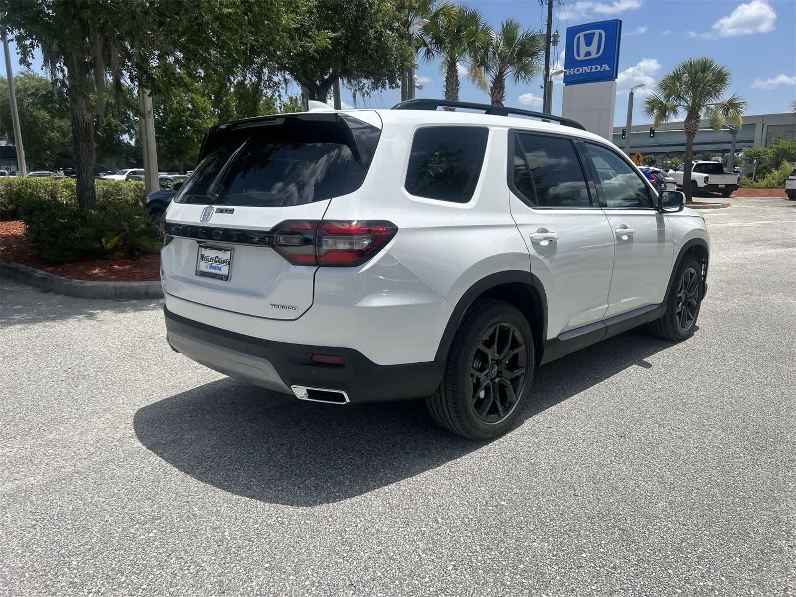 Thumbnail: 2025 Honda Pilot - 6