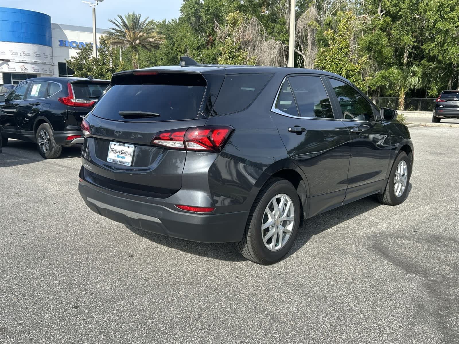 Thumbnail: 2023 Chevrolet Equinox - 6