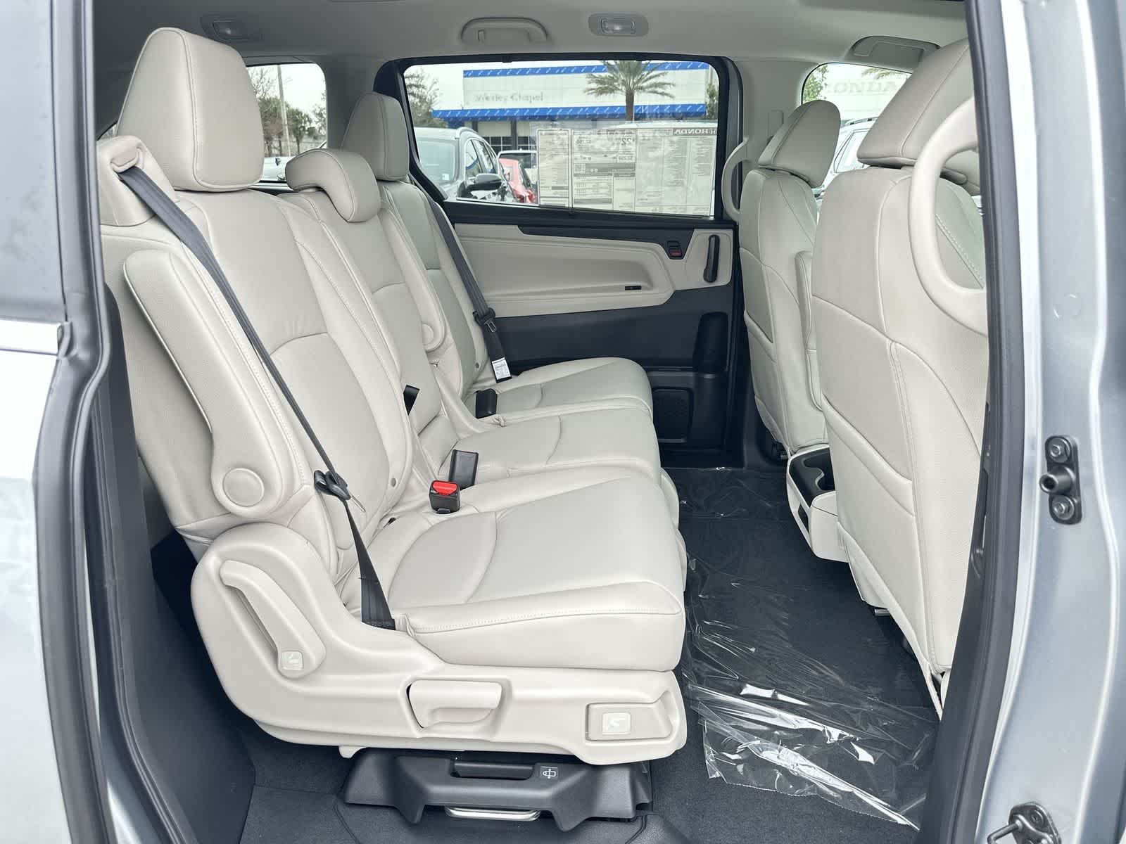 Thumbnail: 2026 Honda Odyssey - 16