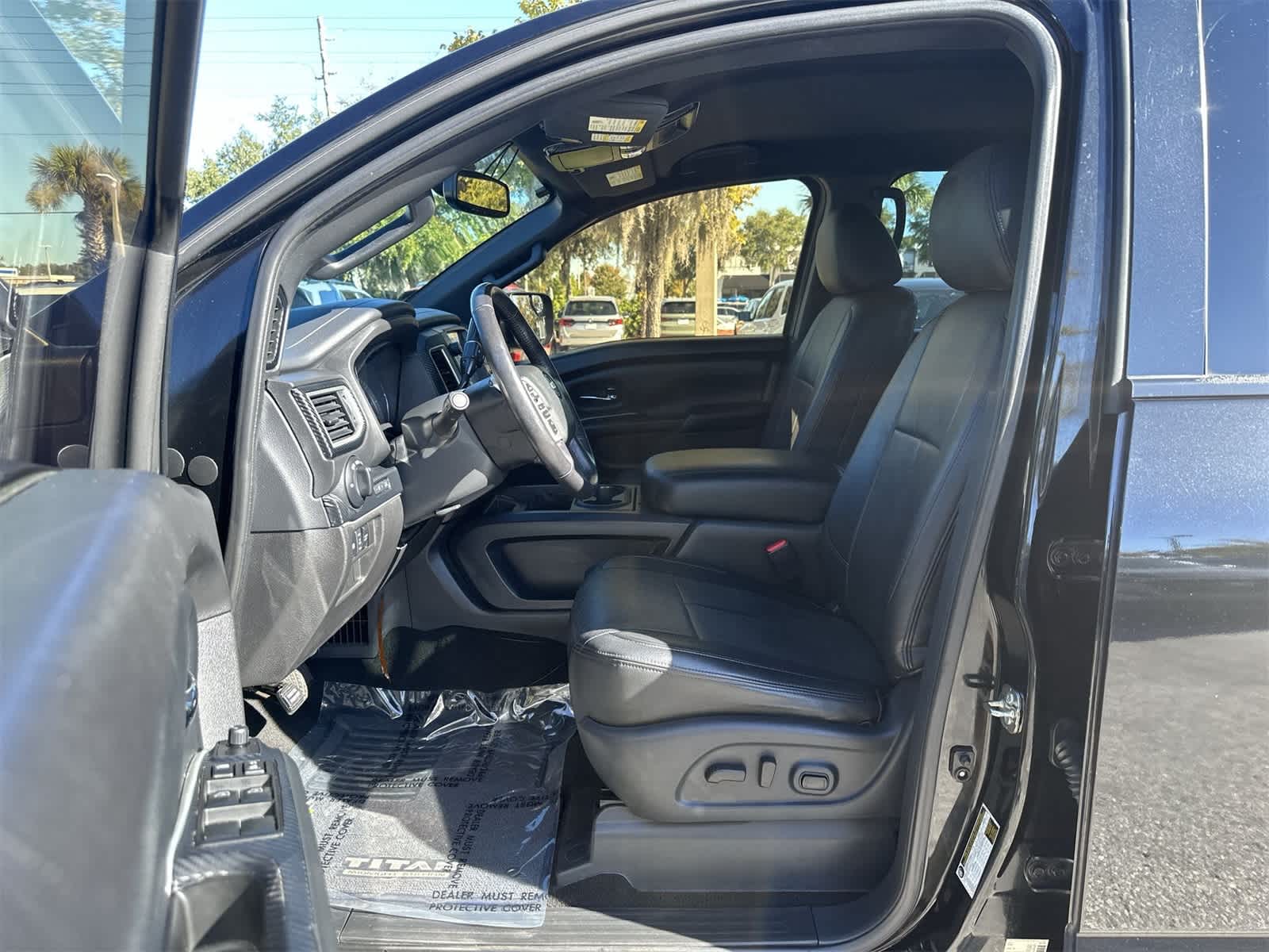 Thumbnail: 2018 Nissan Titan - 2