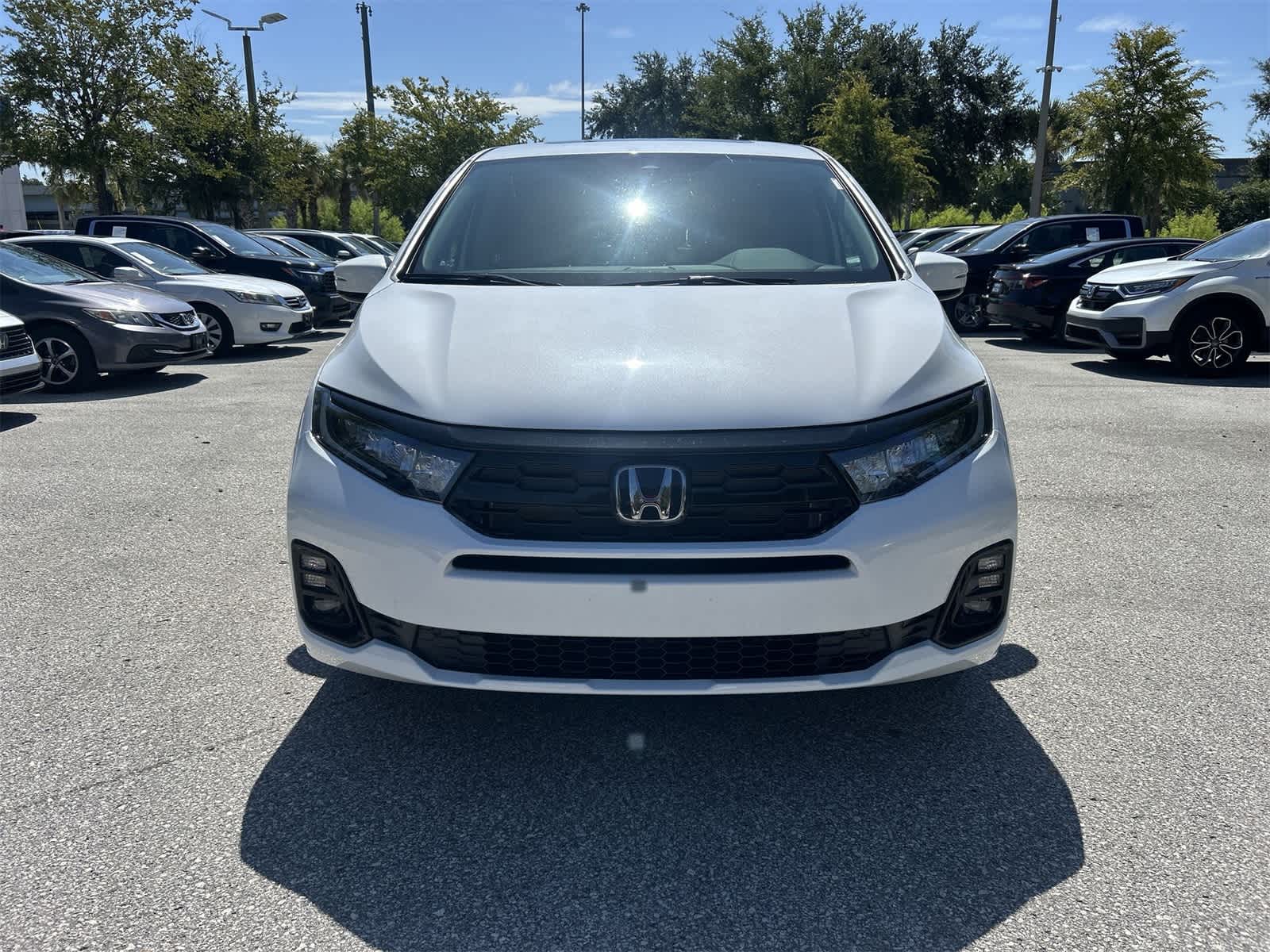 Thumbnail: 2026 Honda Odyssey - 9