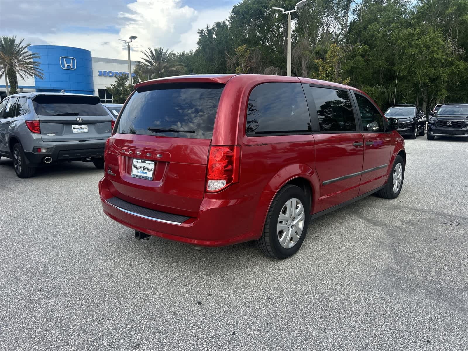 Thumbnail: 2015 Dodge Grand Caravan - 6