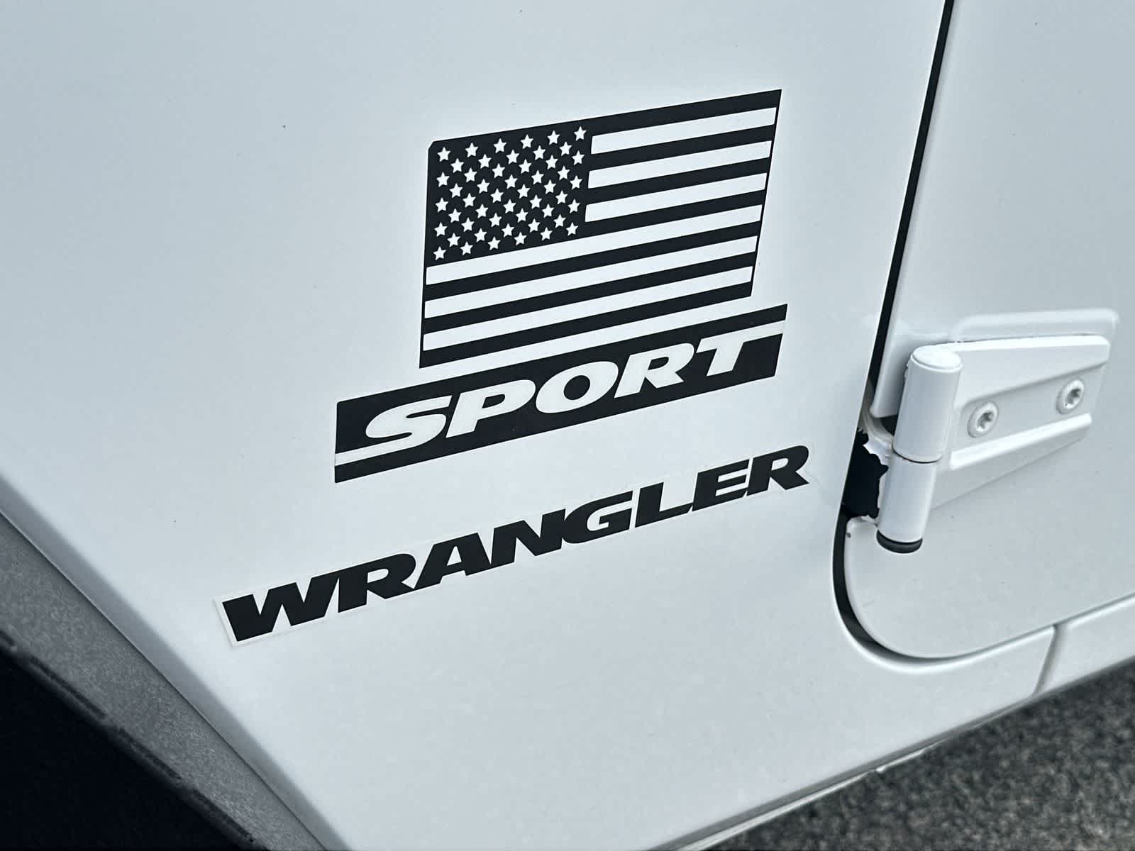 Thumbnail: 2013 Jeep Wrangler - 11