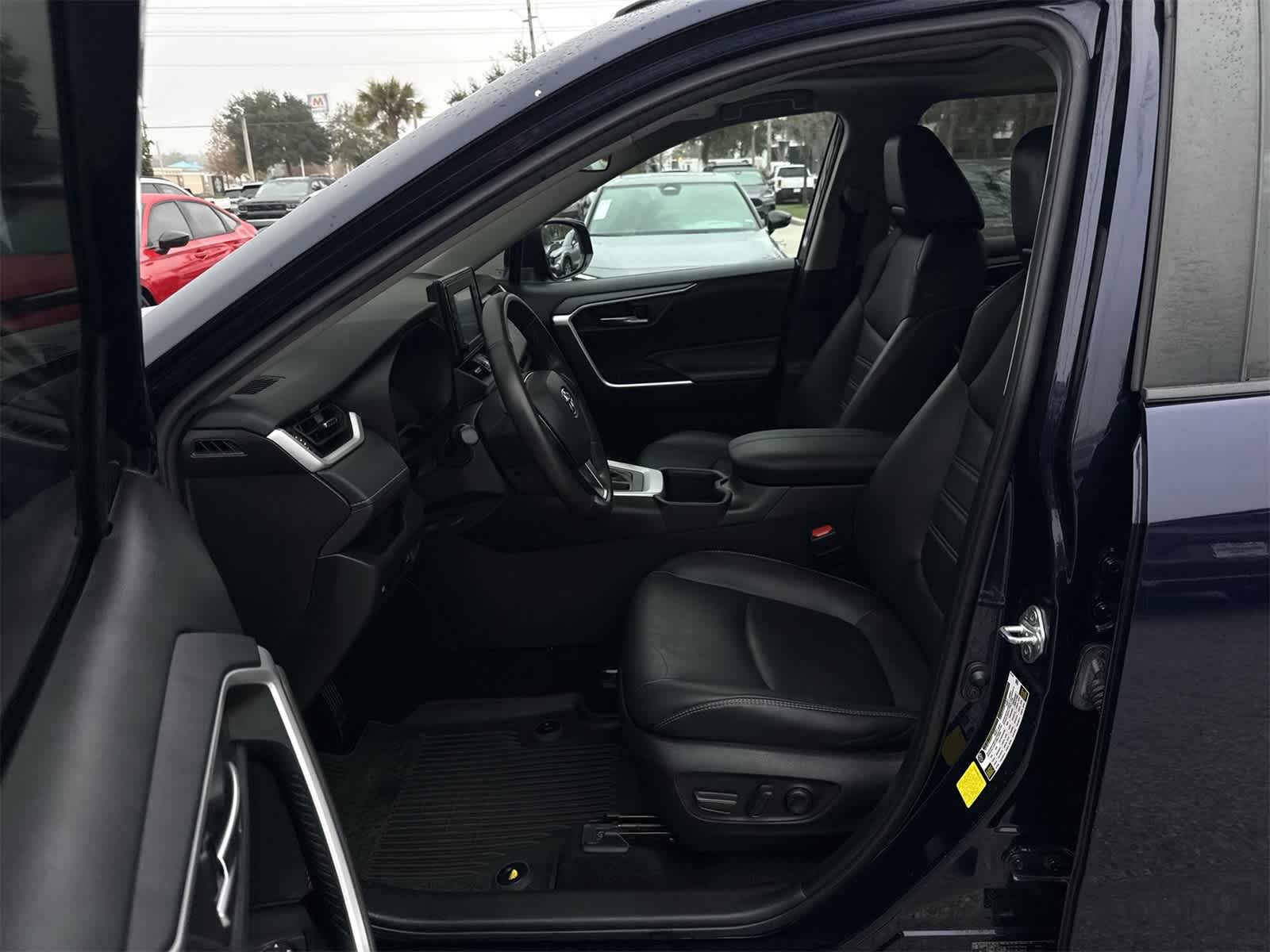 Thumbnail: 2022 Toyota RAV4 - 2