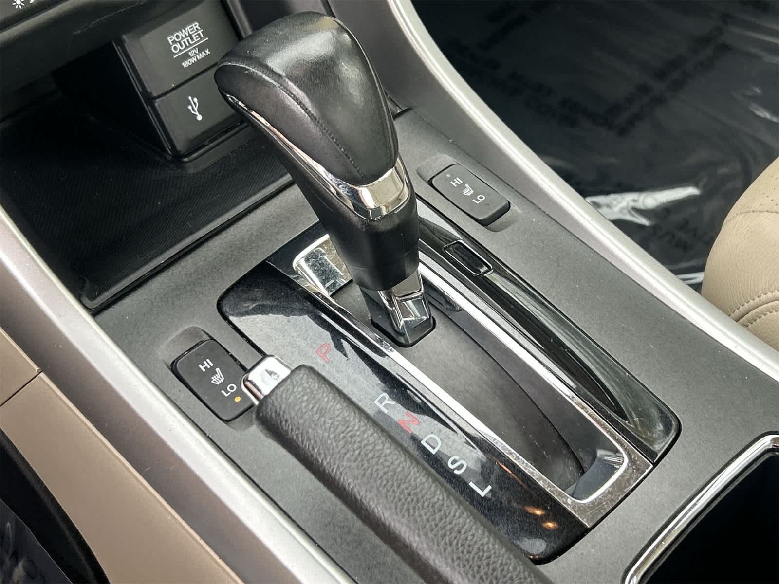 Thumbnail: 2015 Honda Accord - 20