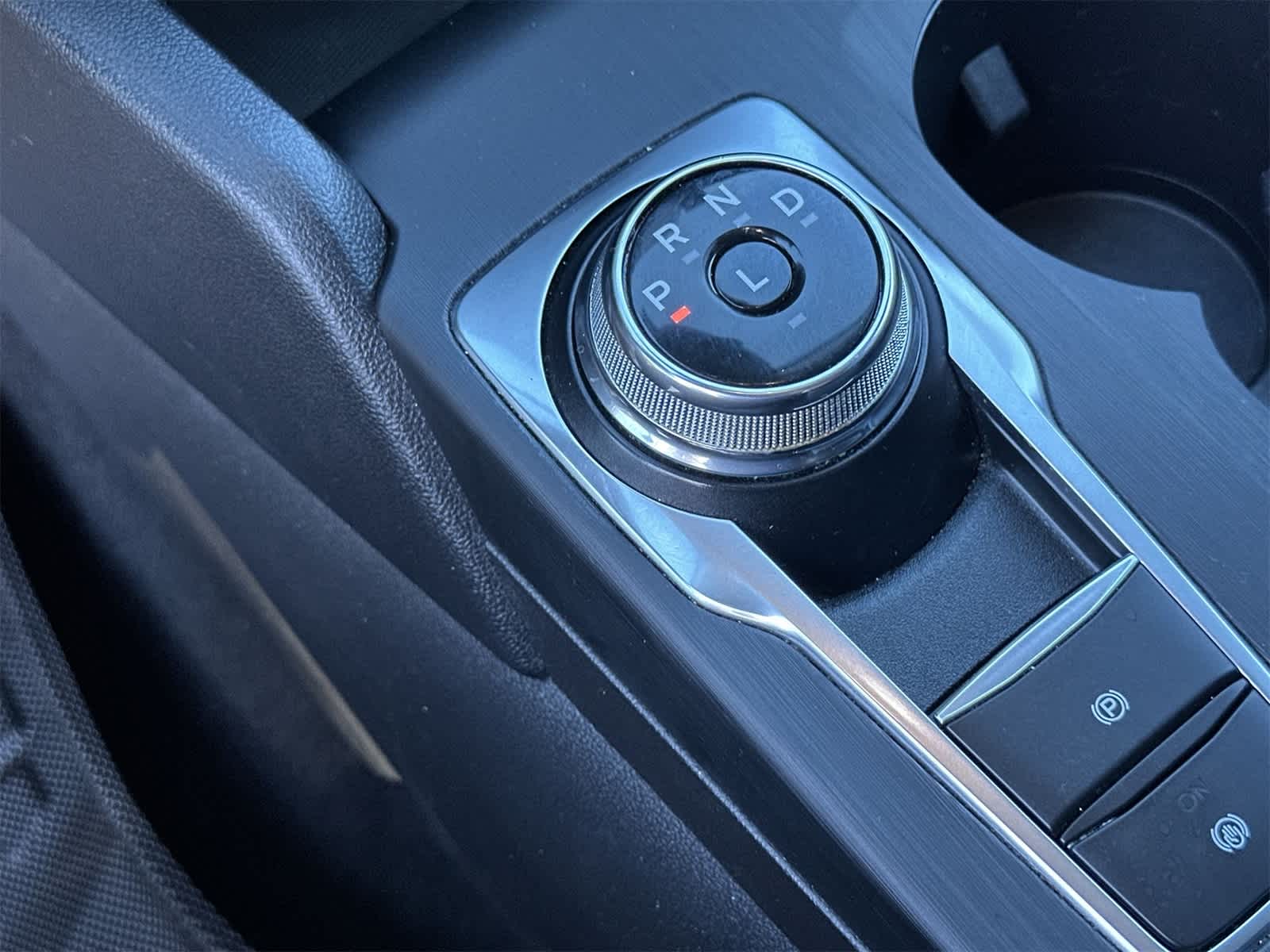 Thumbnail: 2022 Ford Escape - 21