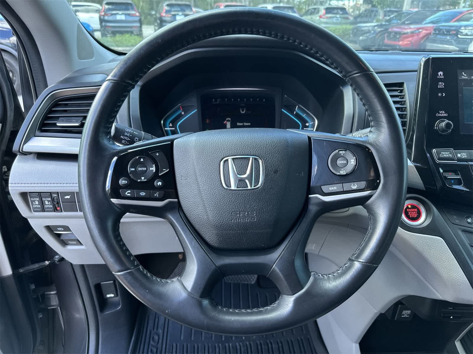 Thumbnail: 2018 Honda Odyssey - 18