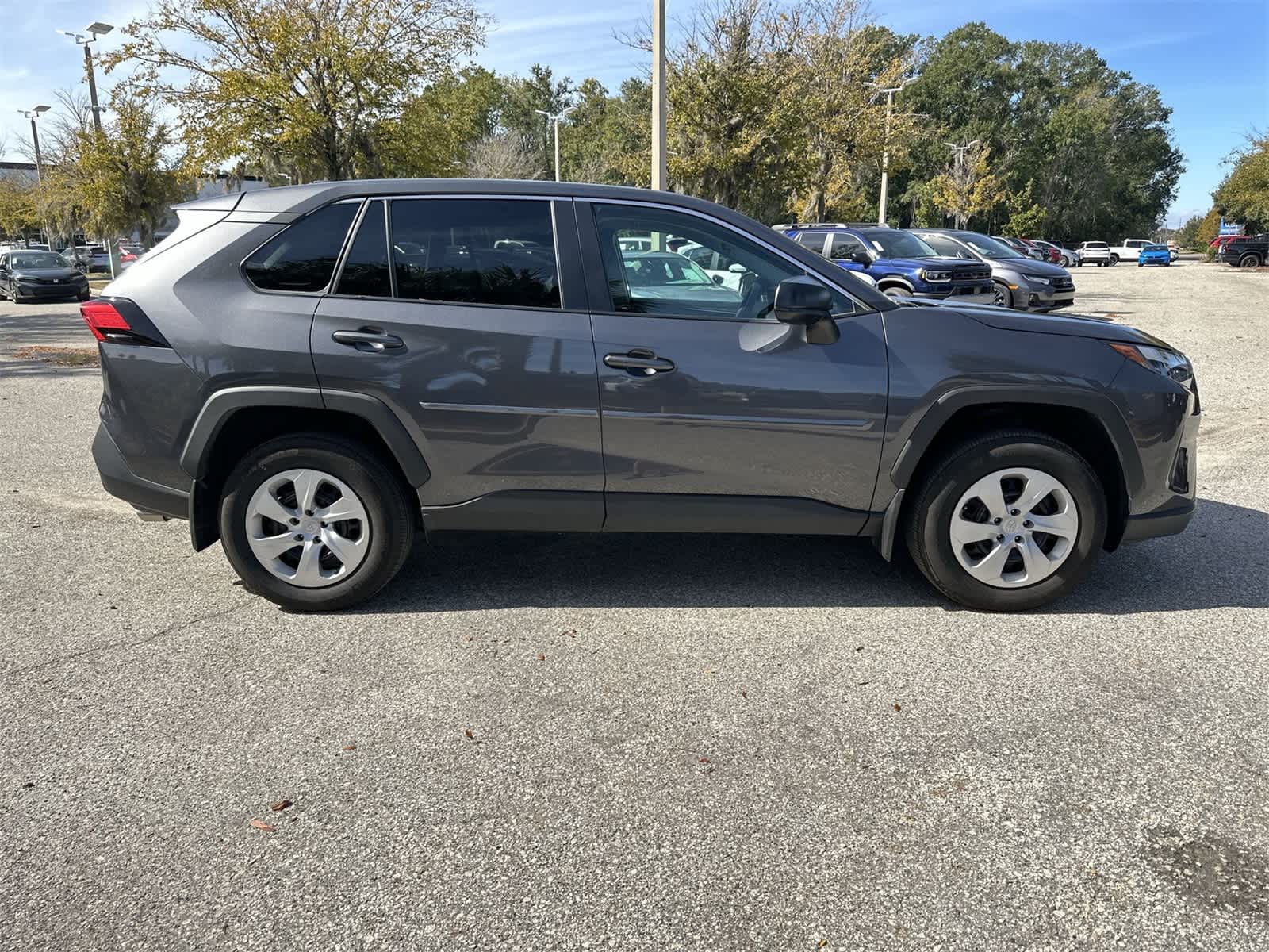 Thumbnail: 2024 Toyota RAV4 - 7