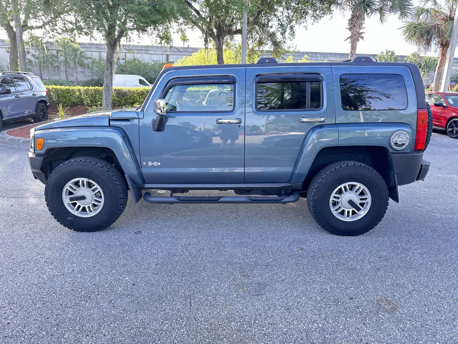 Thumbnail: 2006 Hummer H3 - 3