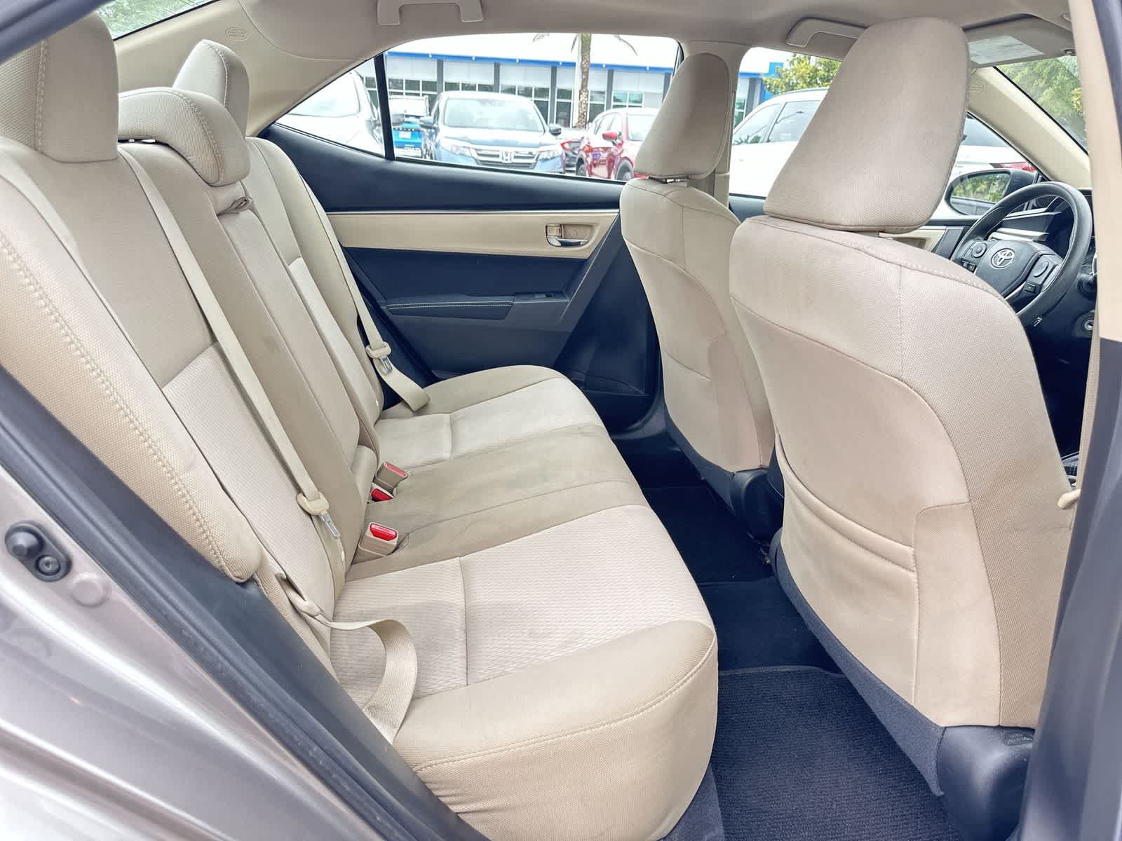 Thumbnail: 2015 Toyota Corolla - 16