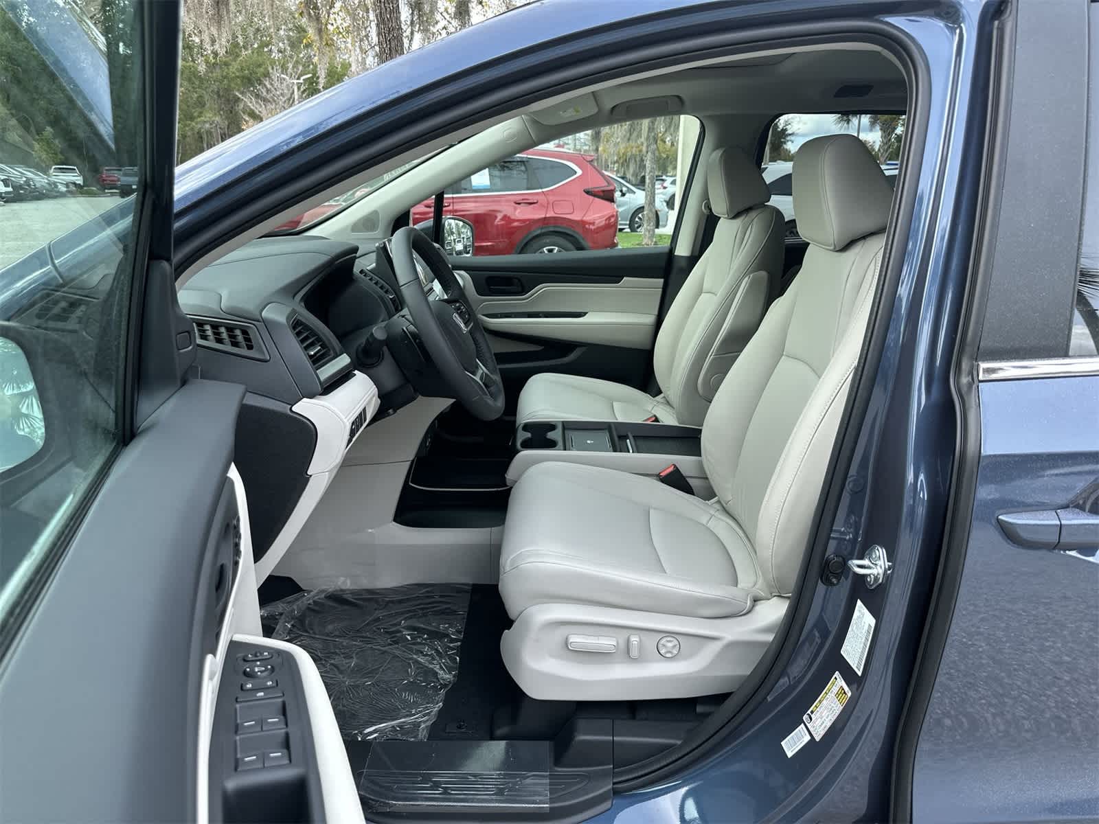 Thumbnail: 2026 Honda Odyssey - 2