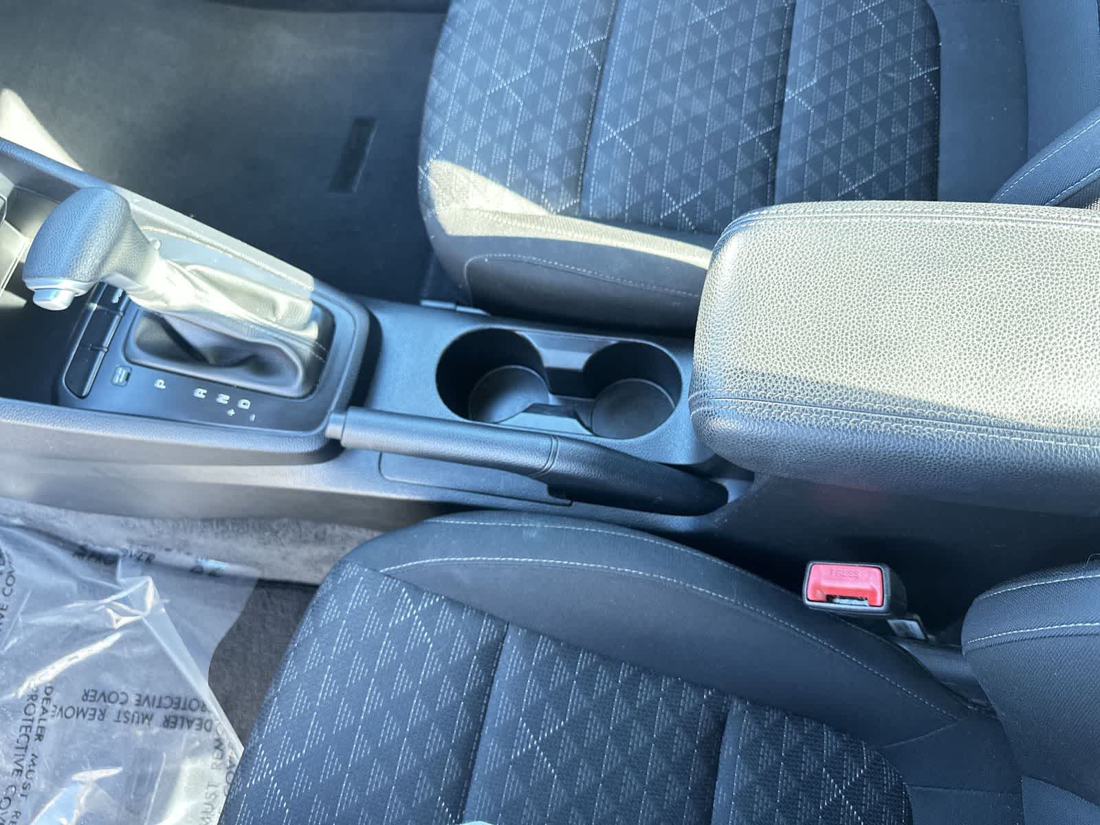 Thumbnail: 2021 Kia Rio - 17