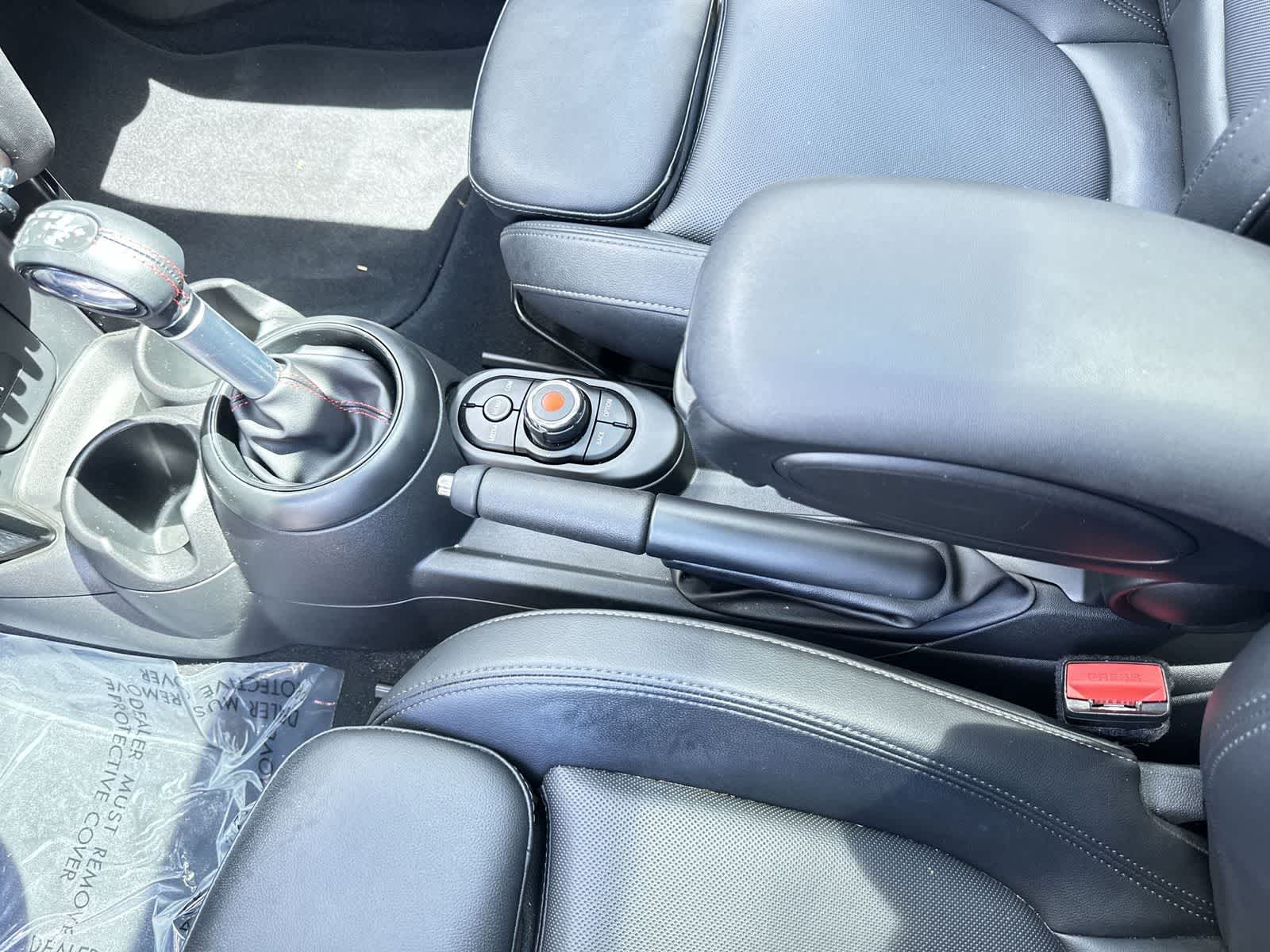 Thumbnail: 2019 MINI Cooper Hardtop - 18