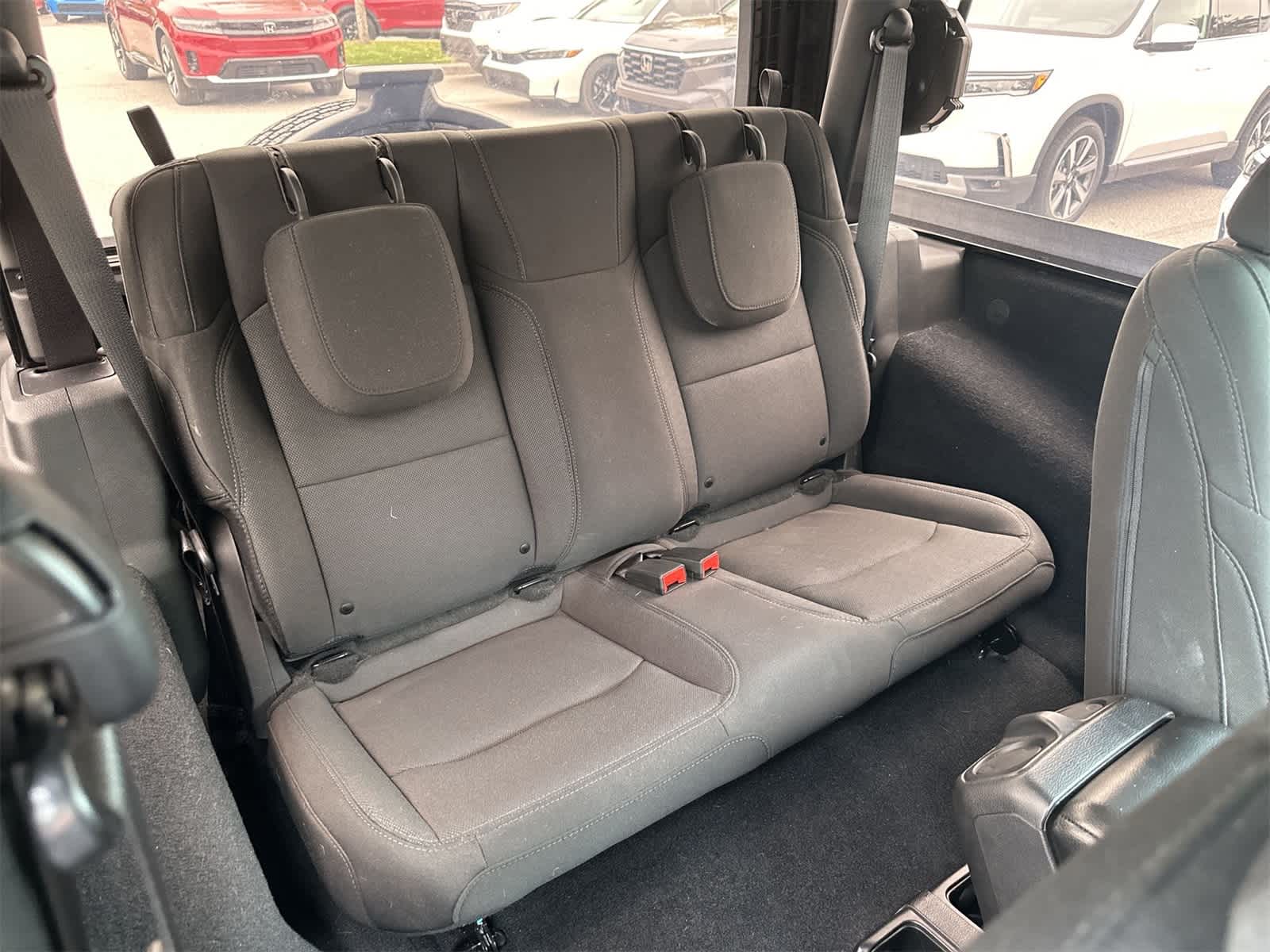 Thumbnail: 2018 Jeep Wrangler - 15