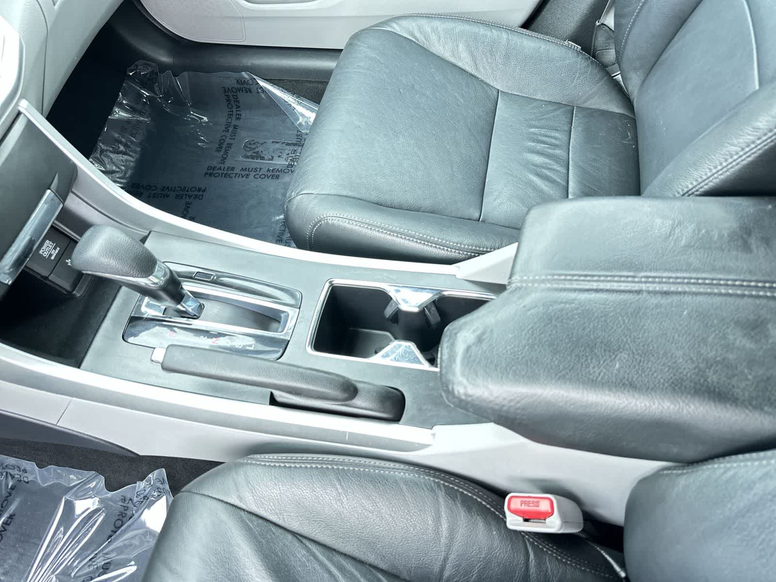 Thumbnail: 2013 Honda Accord - 20